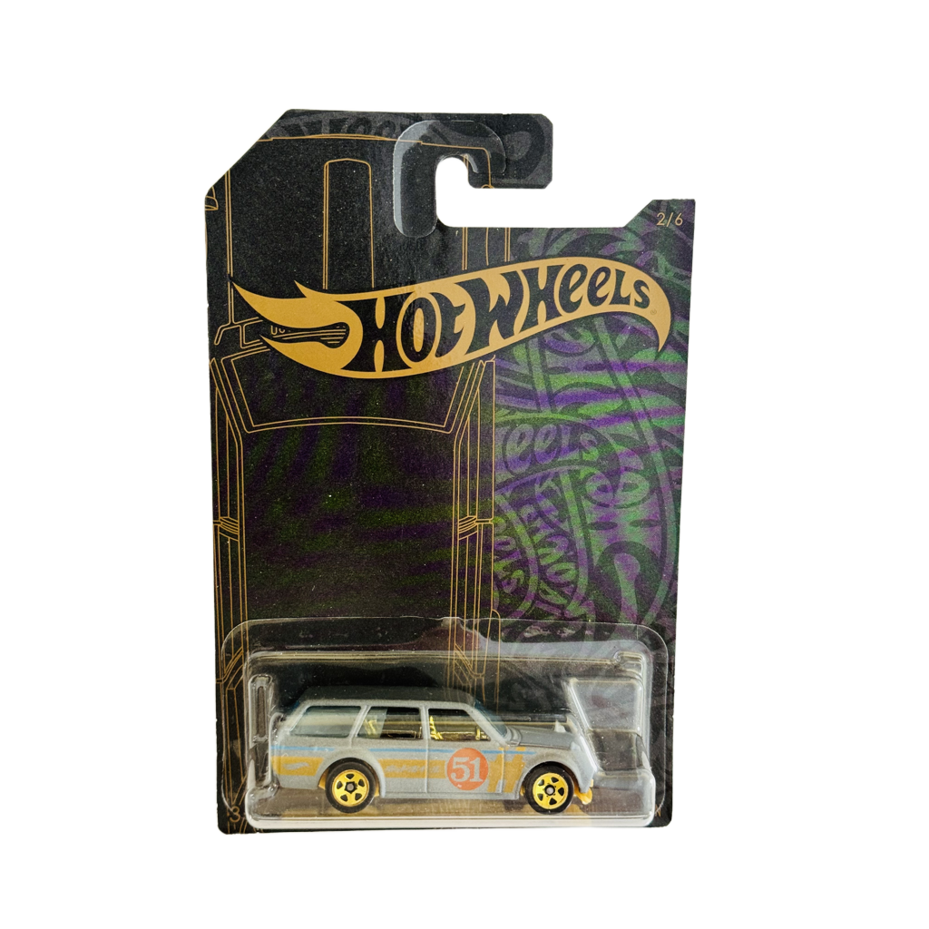 Hot Wheels 51st Anniversary ''71 Datsun 510 Wagon