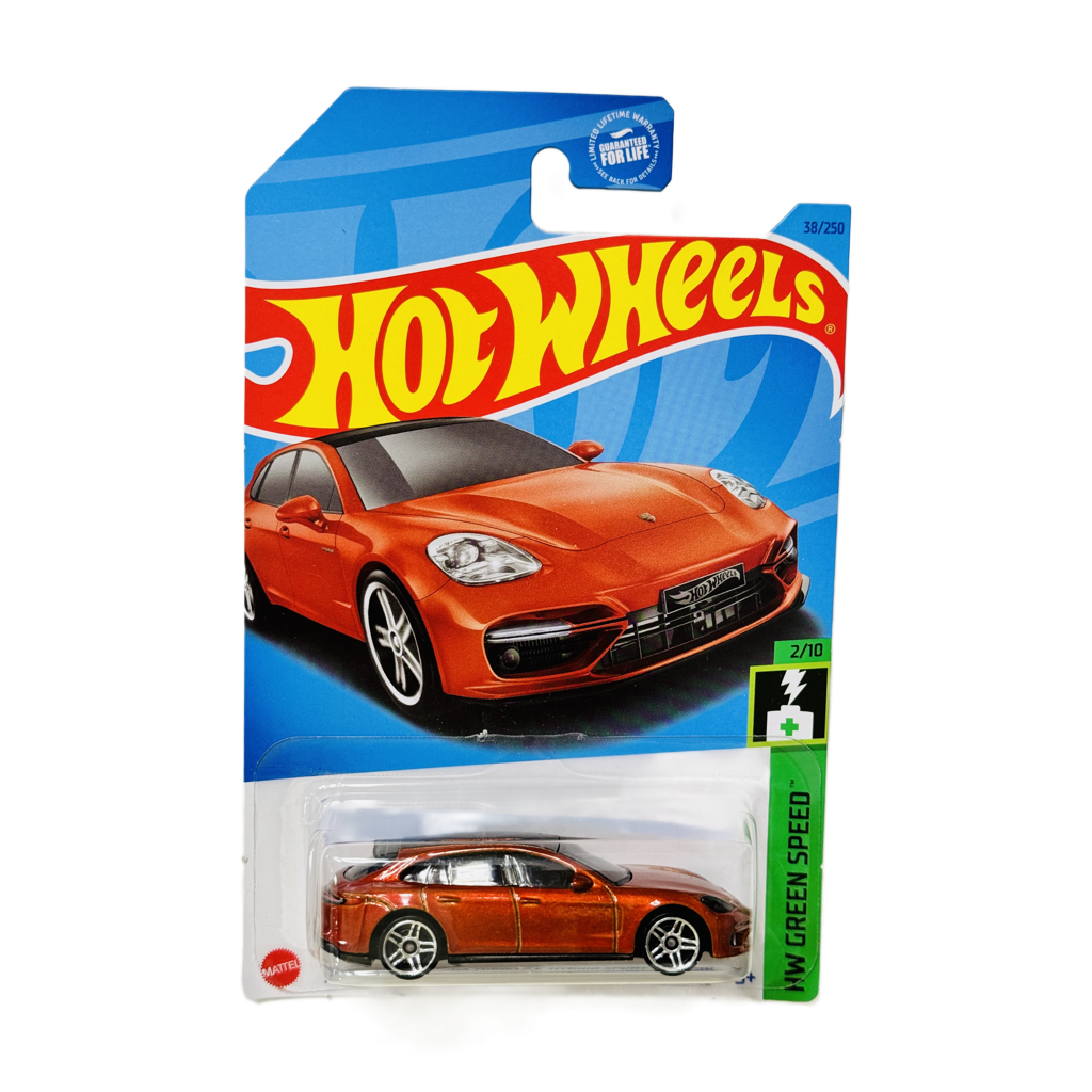 Hot Wheels #38 Porsche Panamera Turbo S E-Hybrid Sport Turismo