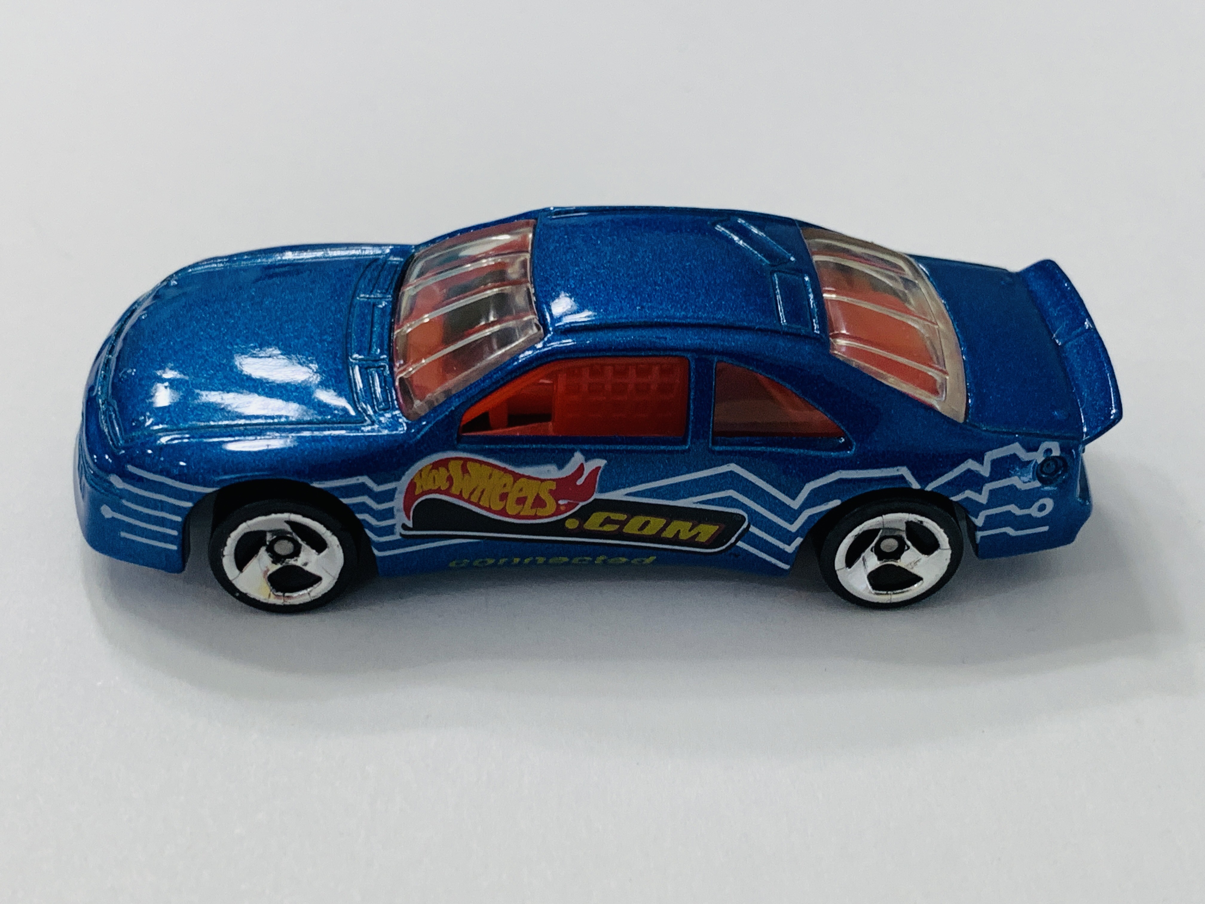 Hot Wheels T-Bird Stocker