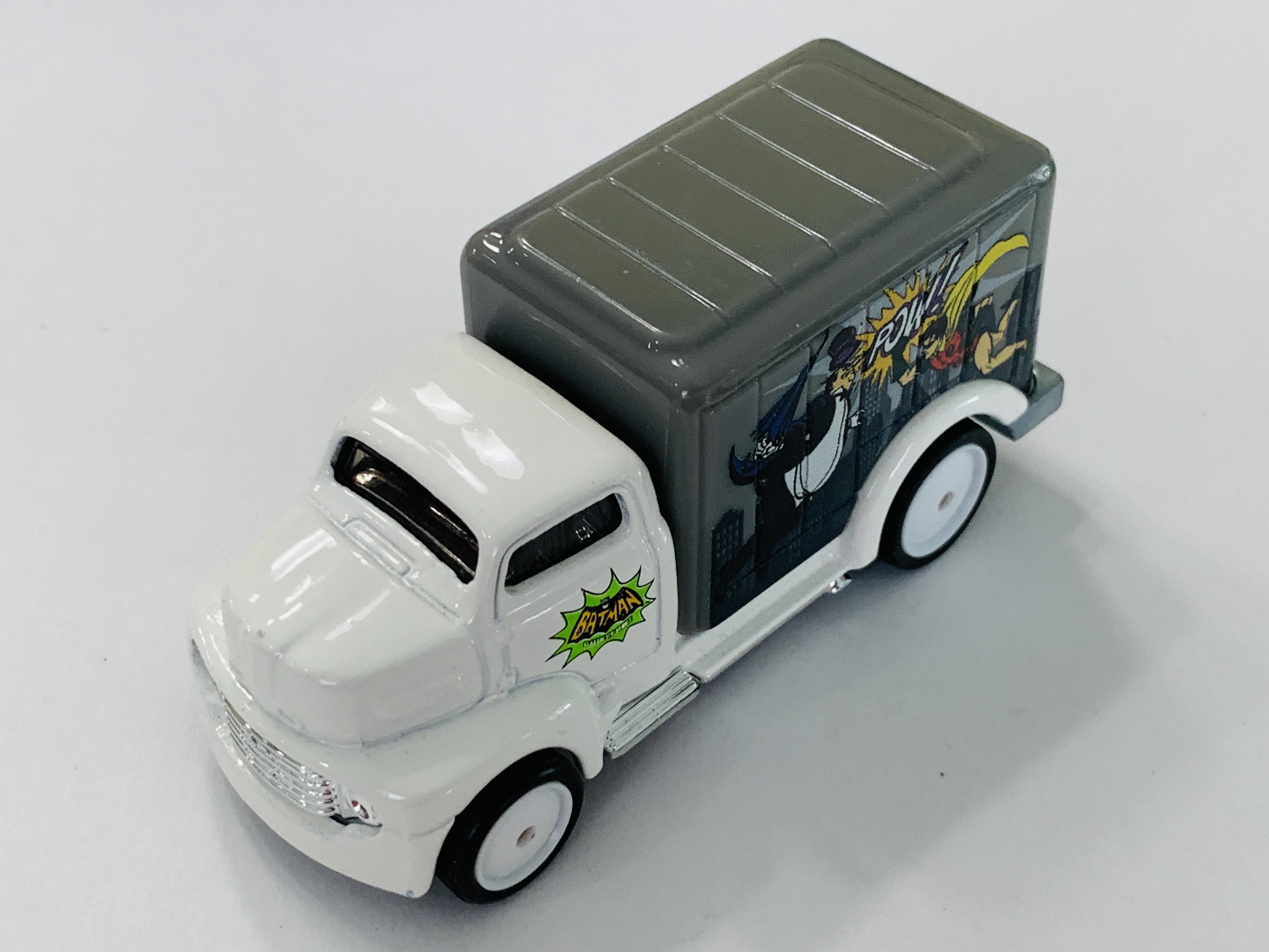 Hot Wheels Batman The Joker '49 Ford C.O.E.