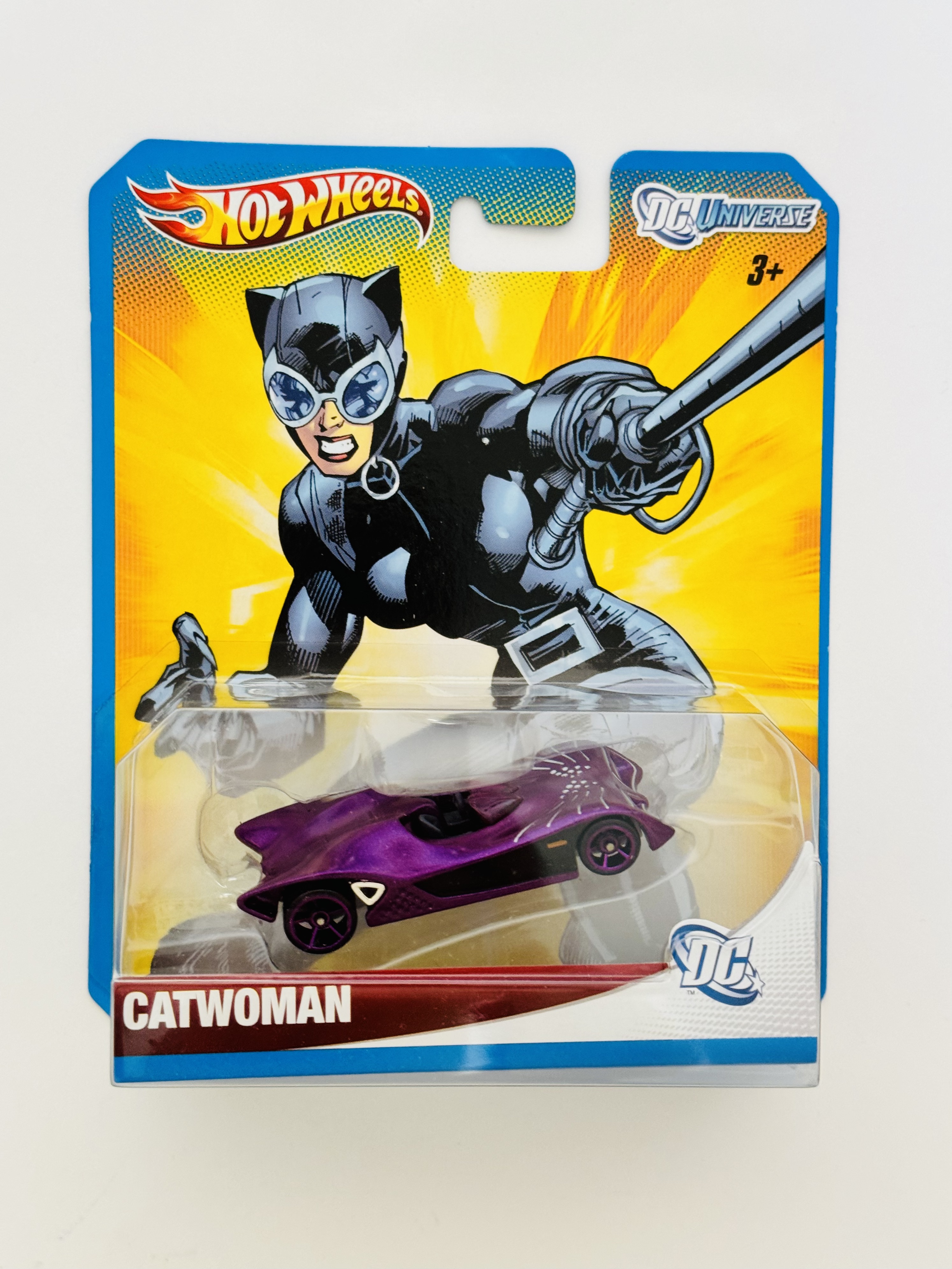 Hot Wheels DC Universe Catwoman