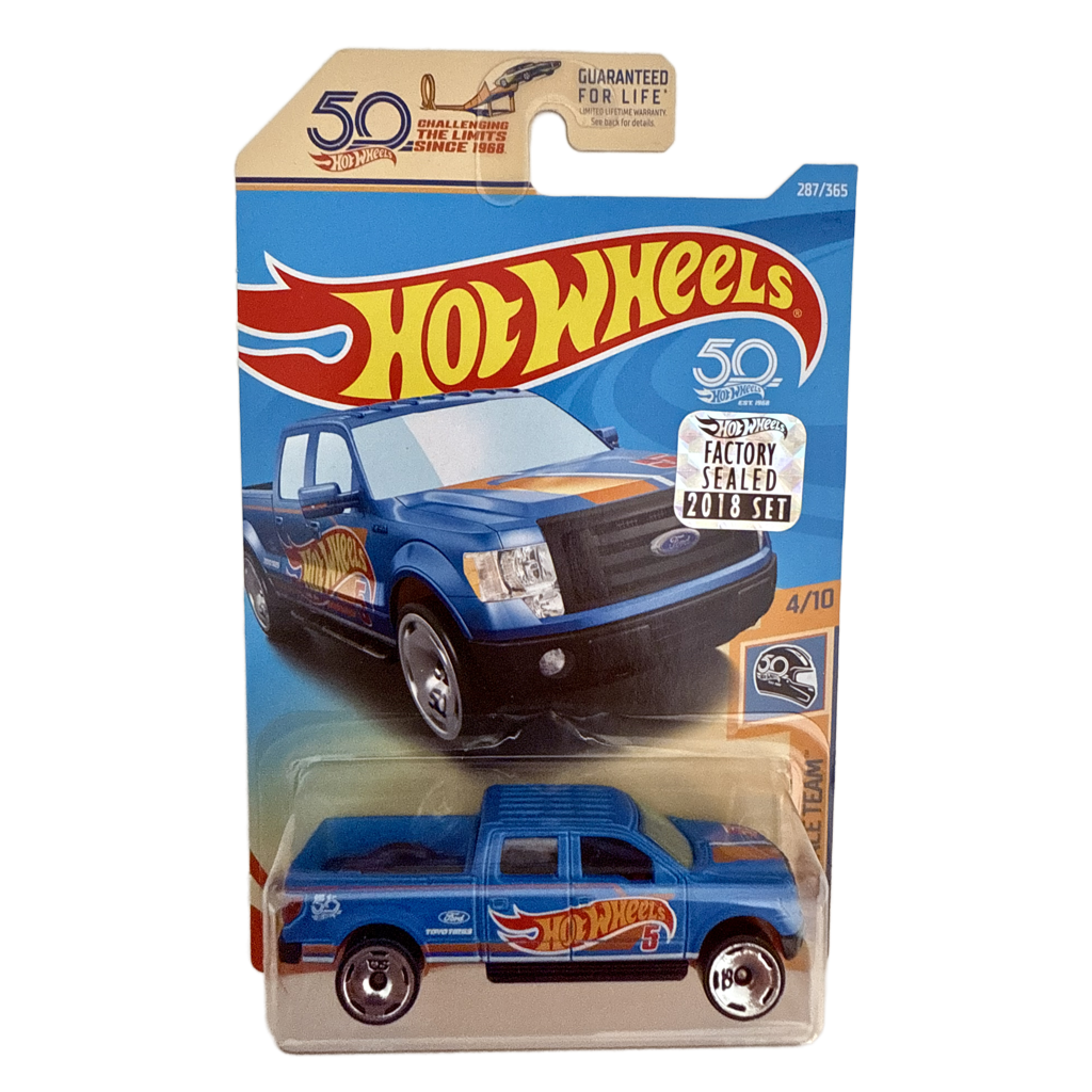 Hot Wheels 2018 50th Anniversary Factory Set Race Team 2009 Ford F-150