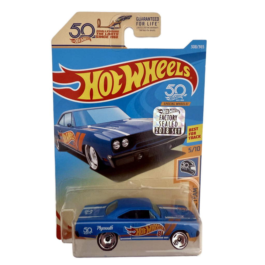 Hot Wheels 2018 50th Anniversary Factory Set Race Team '70 Road Runner