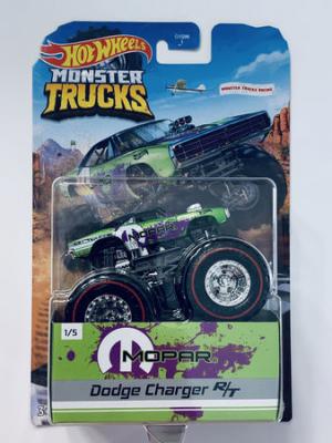 12126-Hot-Wheels-Monster-Trucks-Mopar-Dodge-Charger-R-T