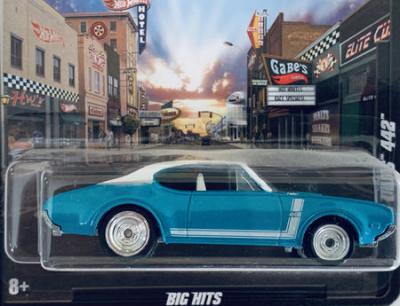 Hot Wheels Boulevard '68 Olds 442 1