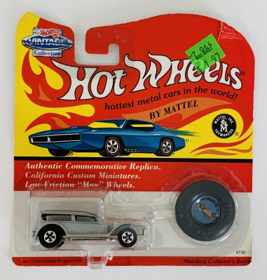 16686-Hot-Wheels-Prowler-Grey