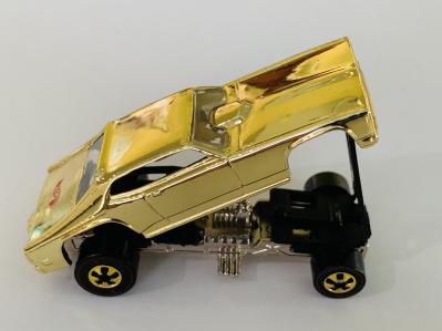 Hot Wheels FAO Schwarz Gold Series II Mongoose Funny Car 1