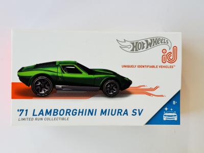 Hot Wheels ID '71 Lamborghini Miura SV