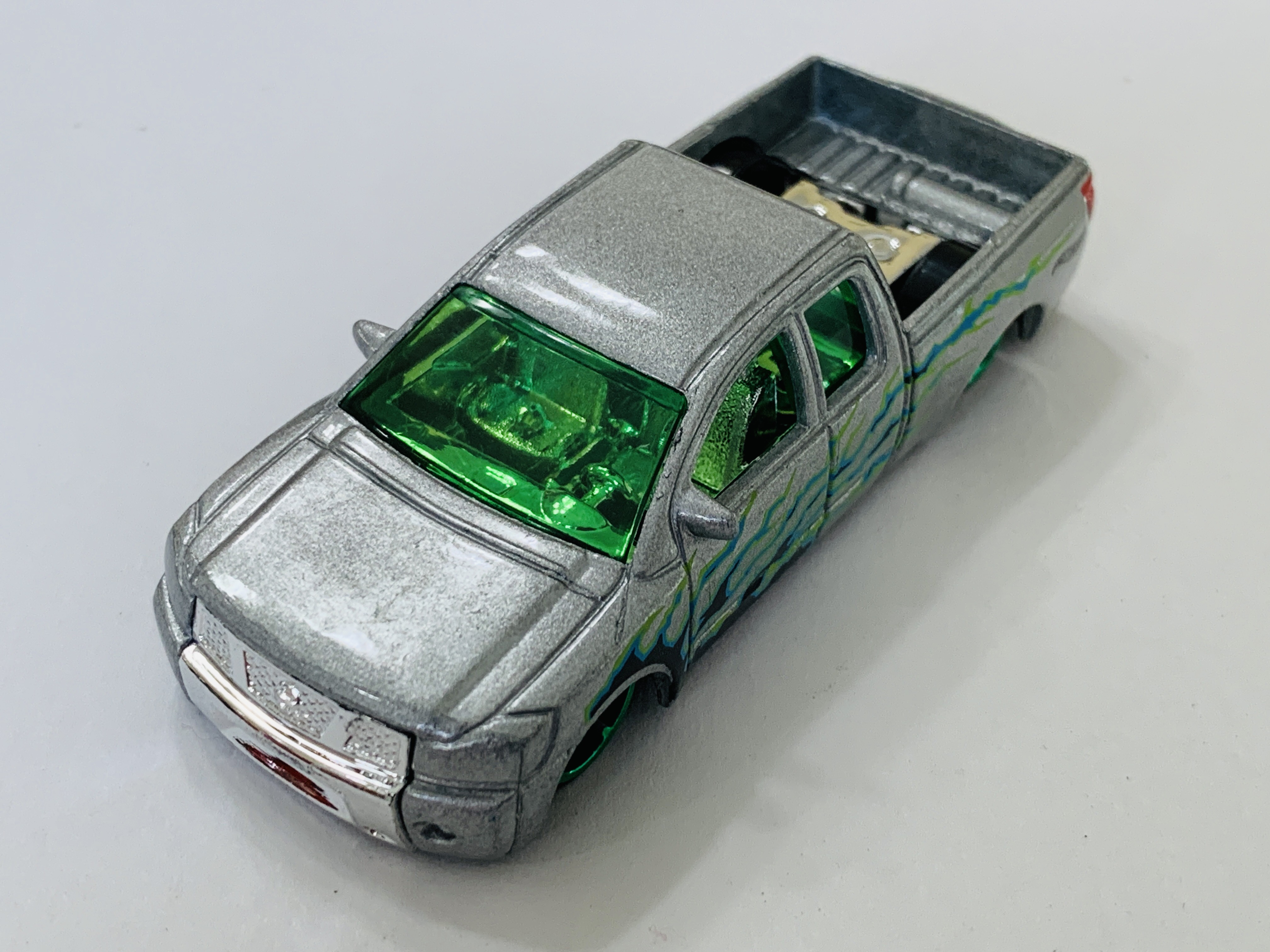 Hot Wheels Nissan Titan