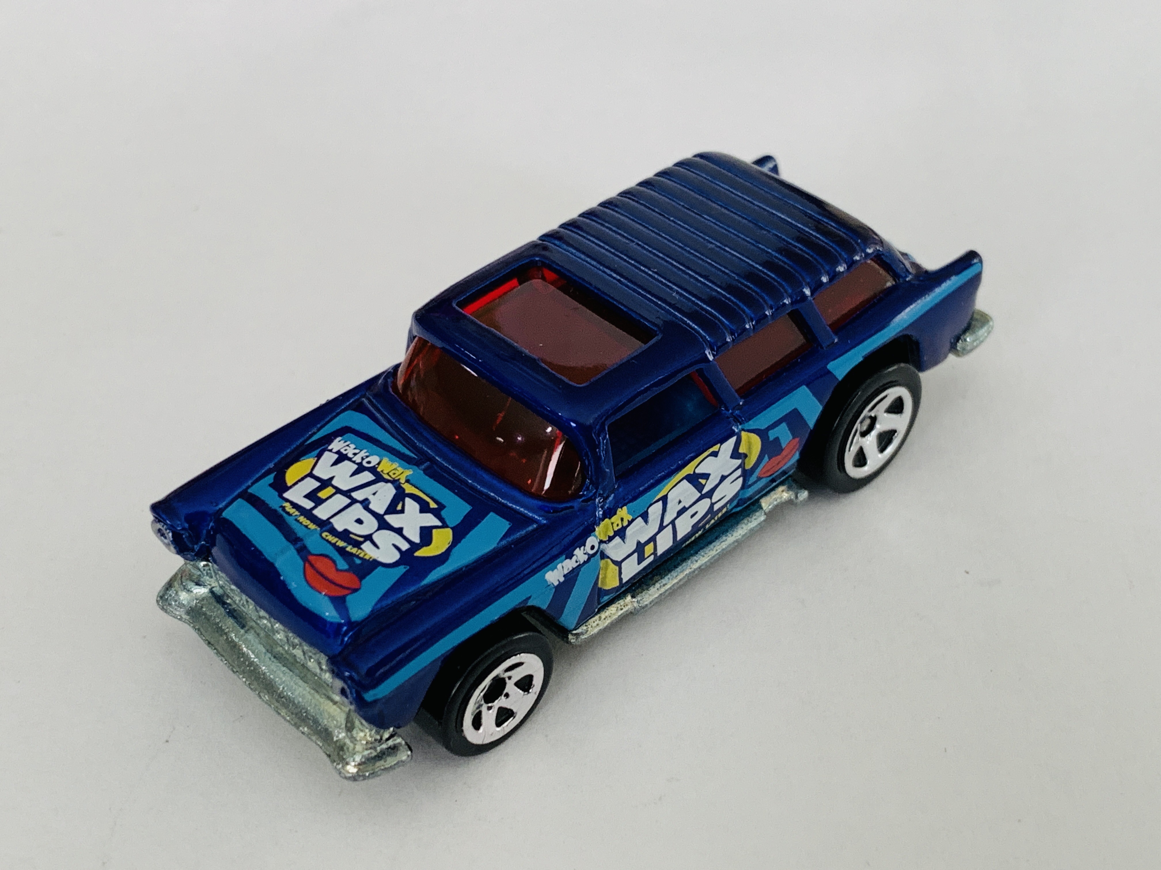 Hot Wheels Delivery Wax Lips '55 Chevy Nomad