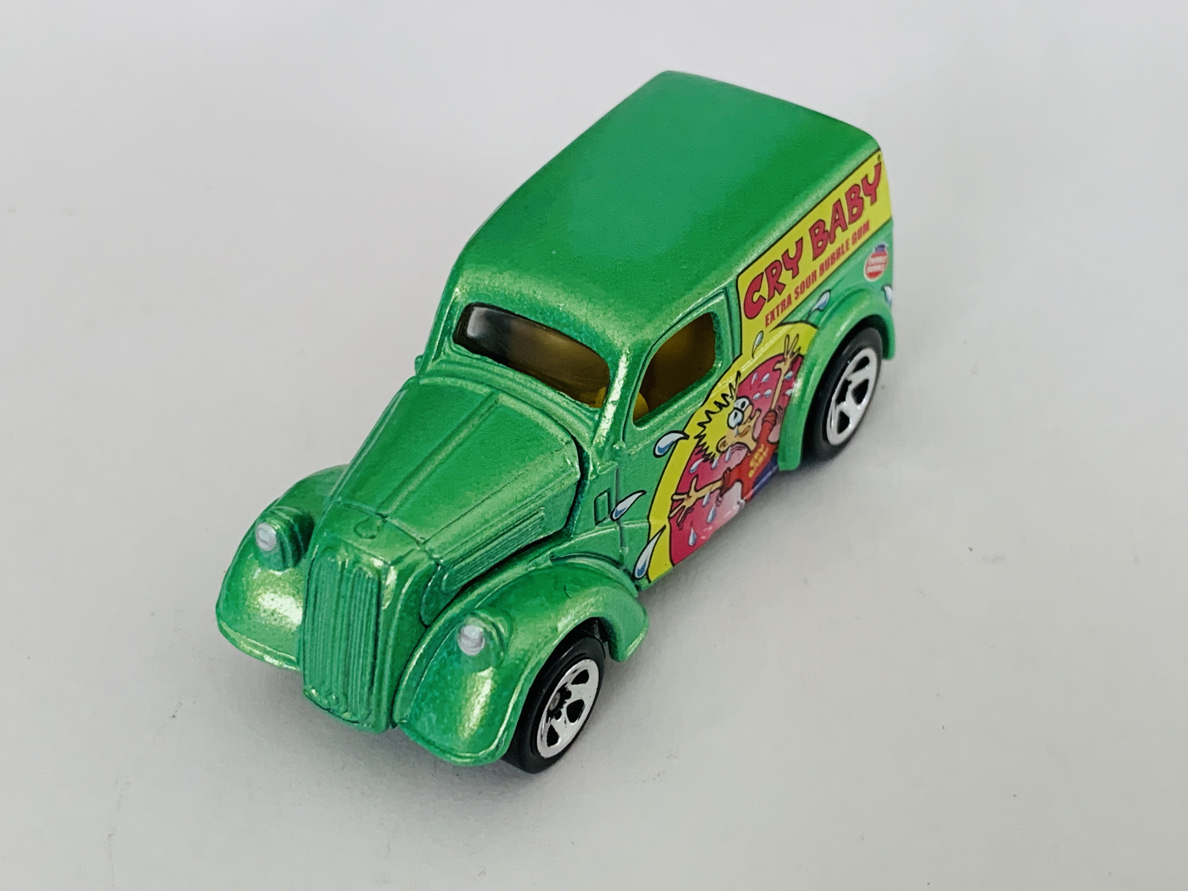 Hot Wheels Delivery Cry Baby Anglia Panel