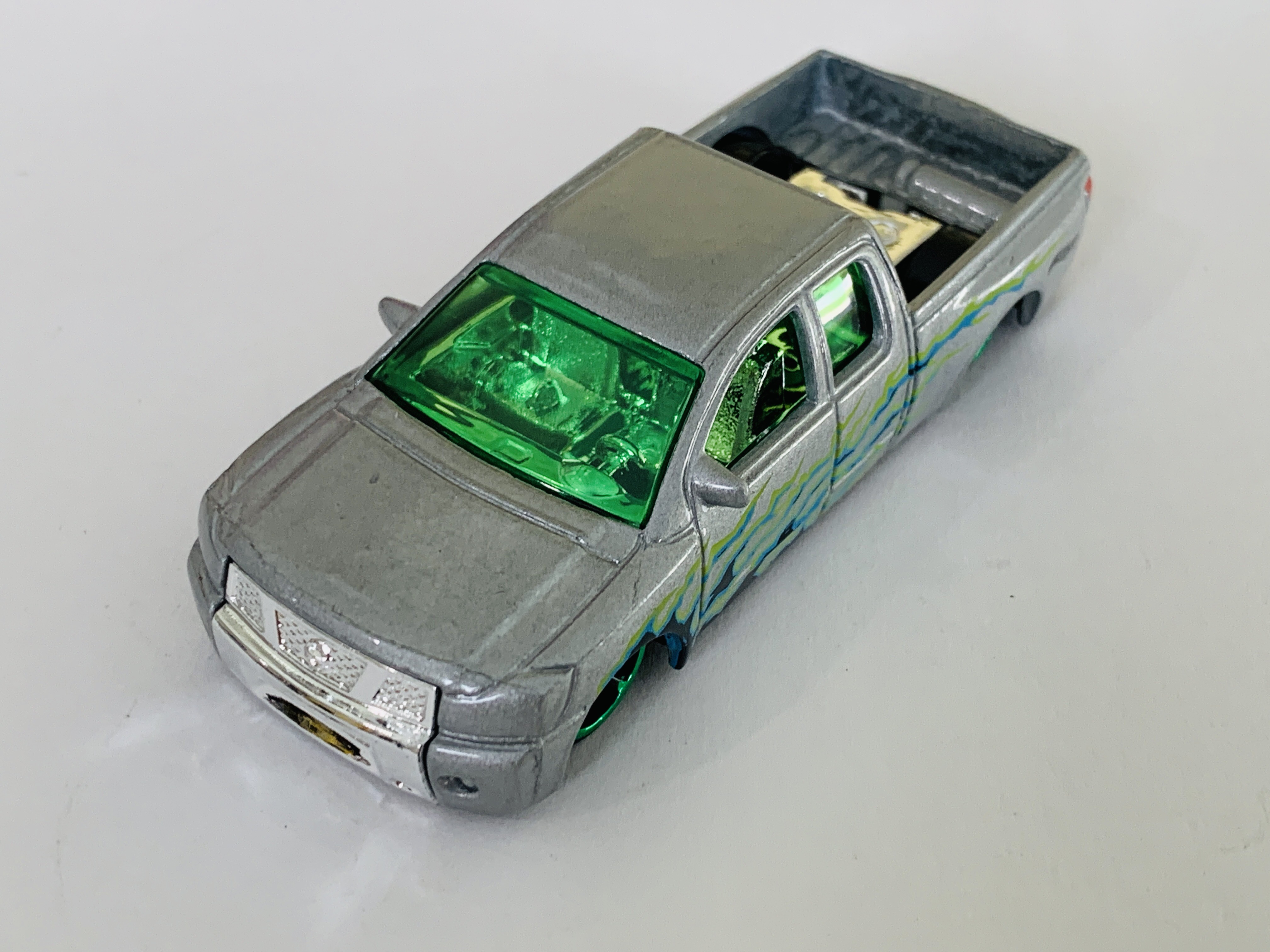 Hot Wheels Nissan Titan