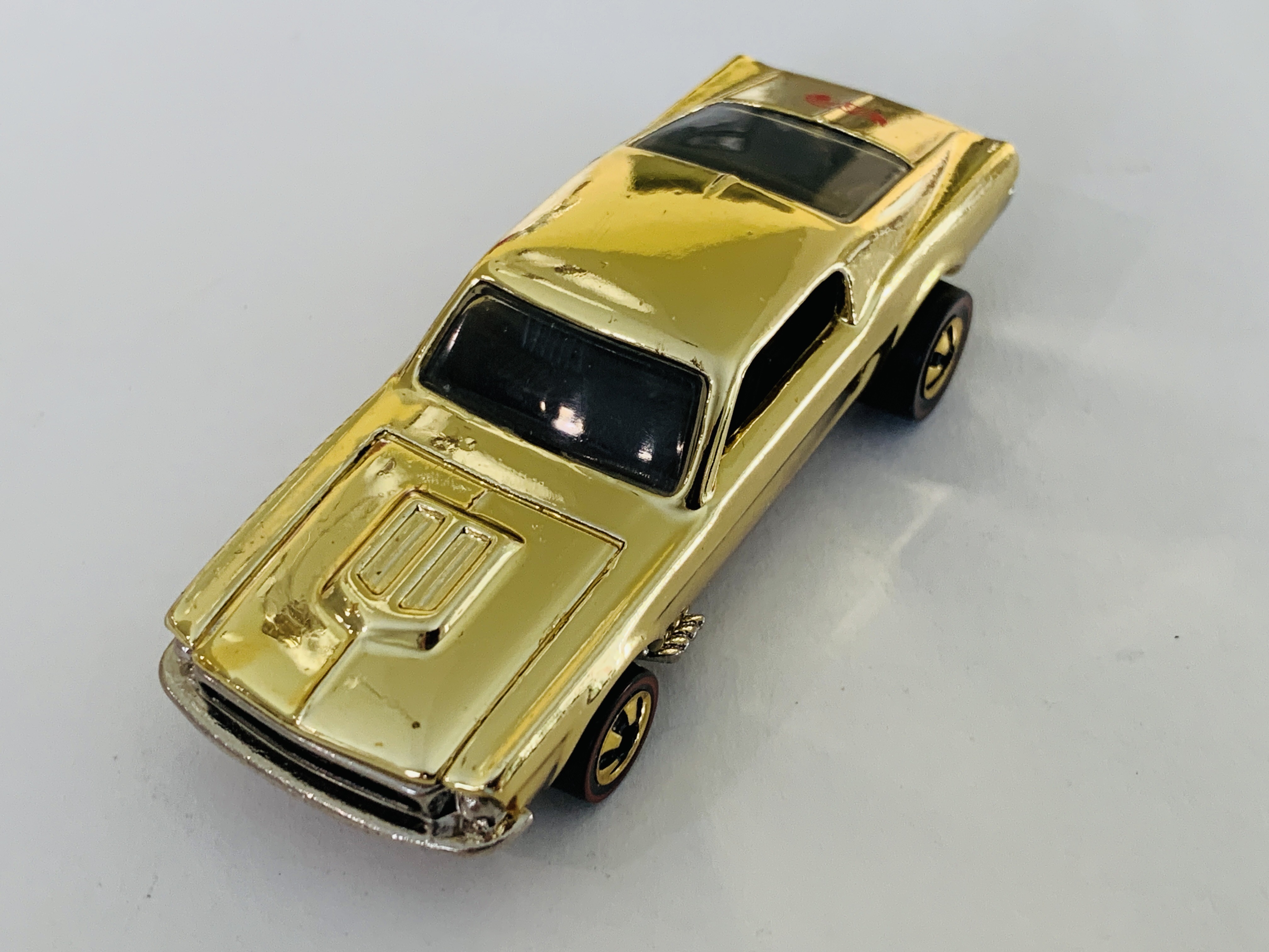 Hot Wheels FAO Schwarz Gold Series Custom Mustang