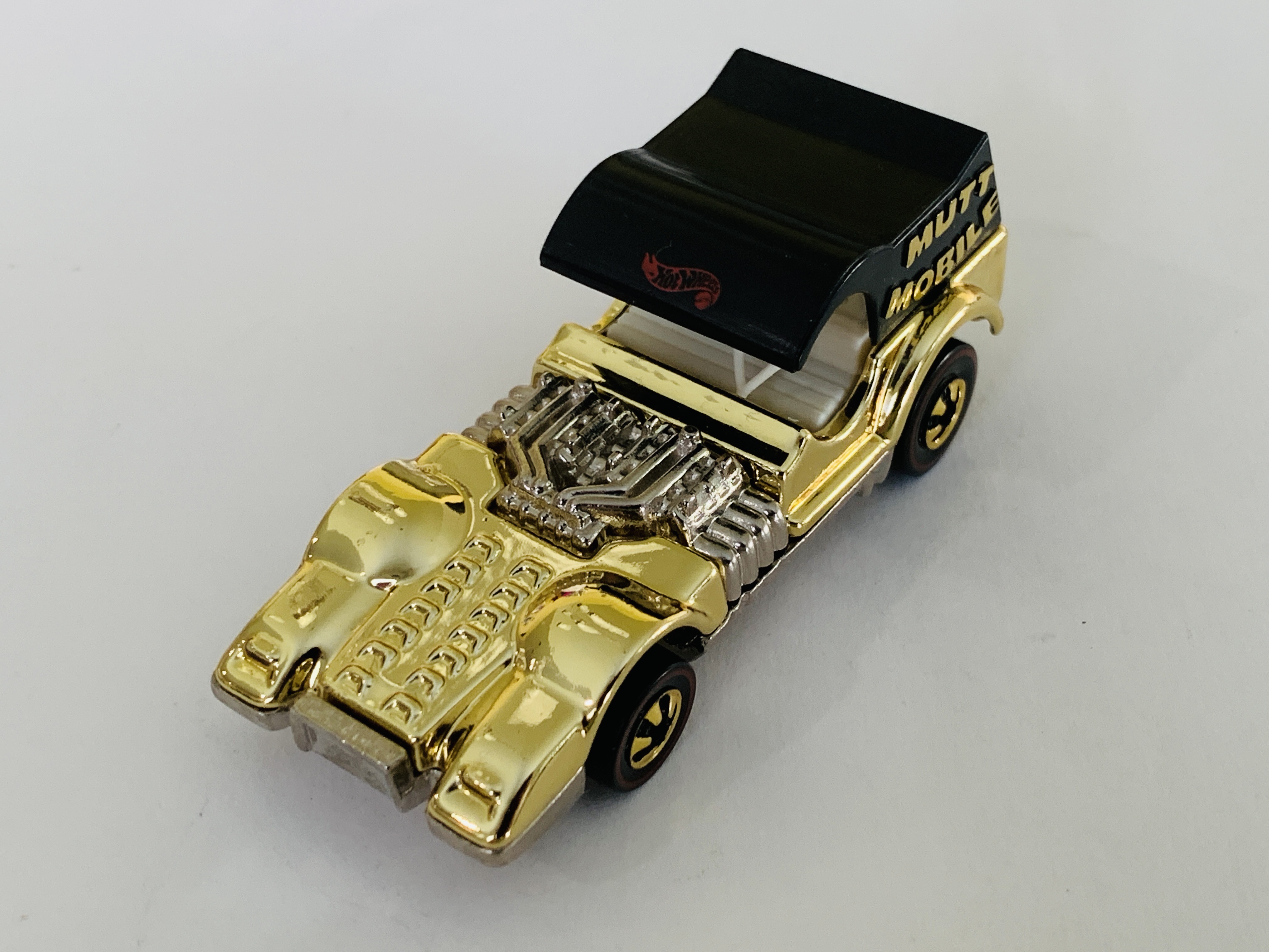 Hot Wheels FAO Schwarz Gold Series Mutt Mobile