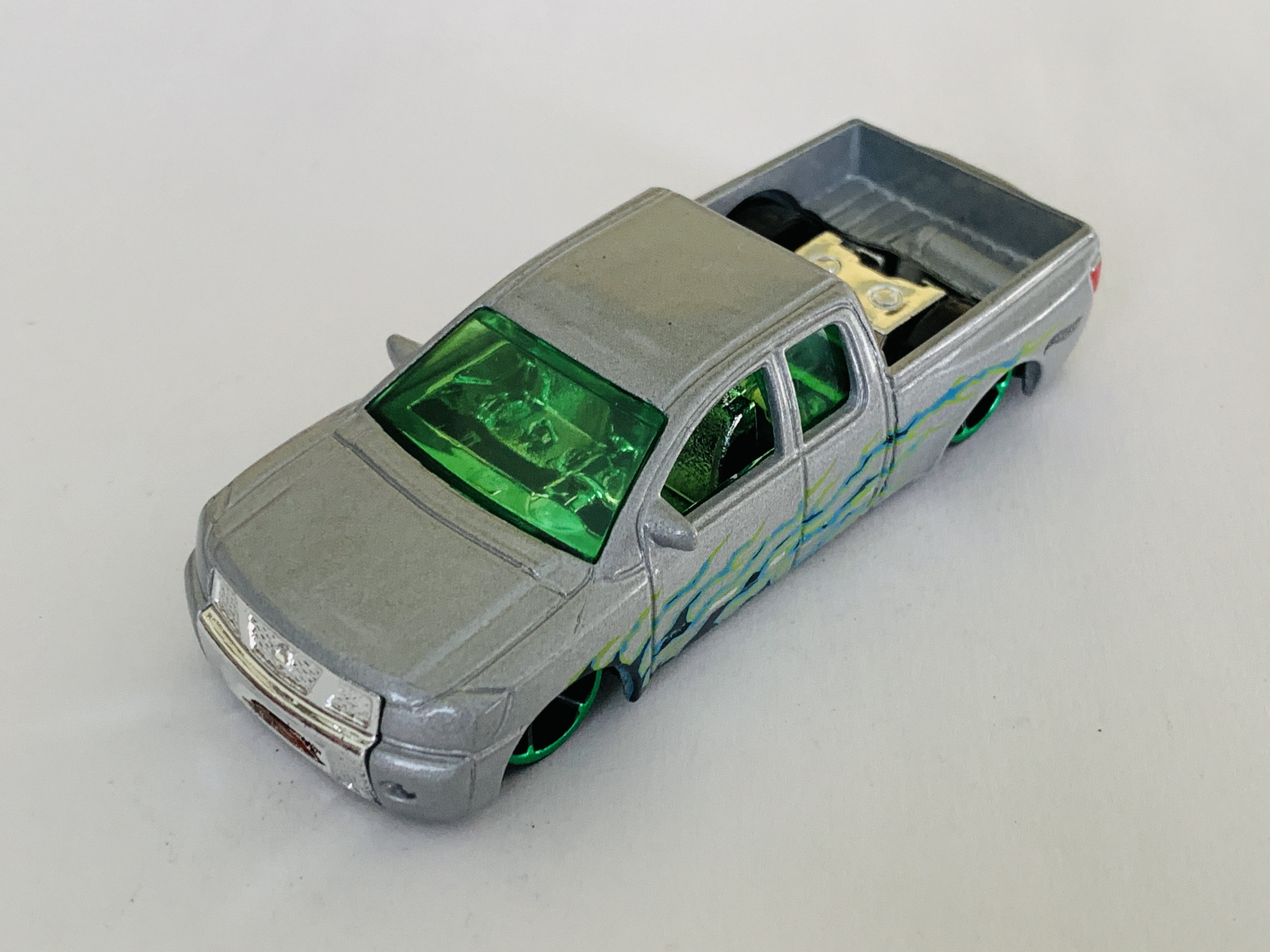 Hot Wheels Nissan Titan