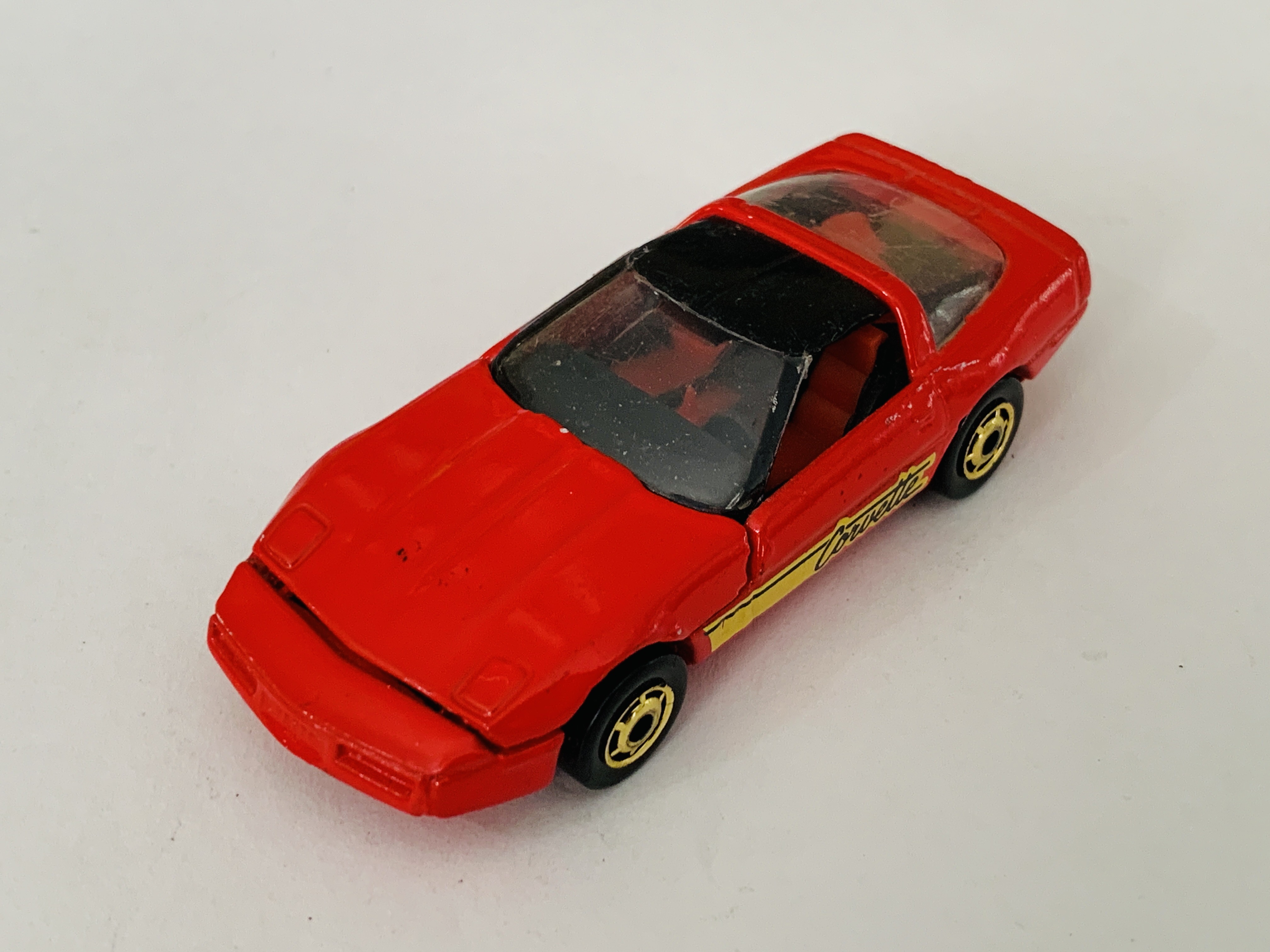 Hot Wheels Park 'n Plates '80s Corvette