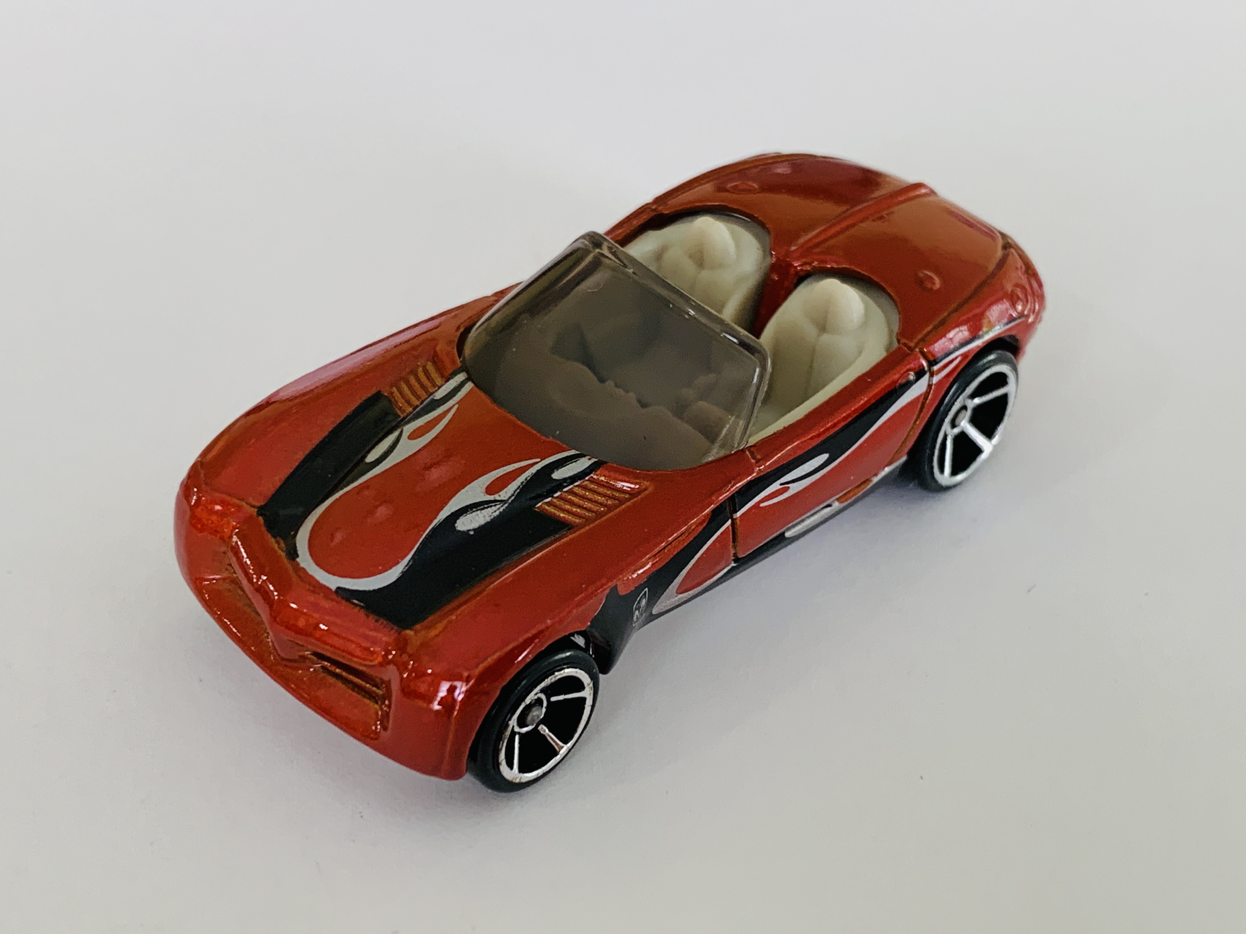 Hot Wheels 1997 Dodge Concept Car Mystery Car