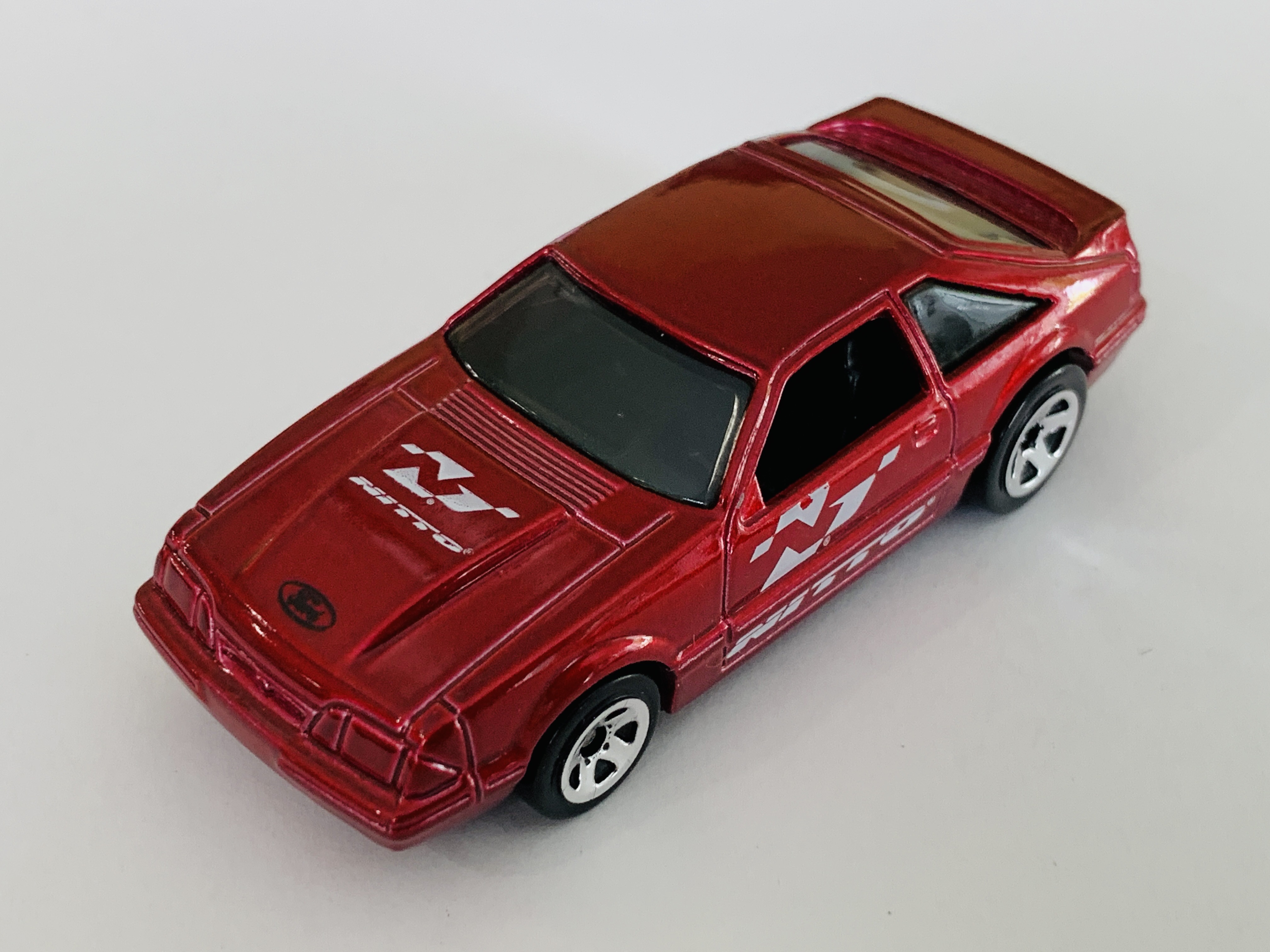 Hot Wheels '92 Ford Mustang