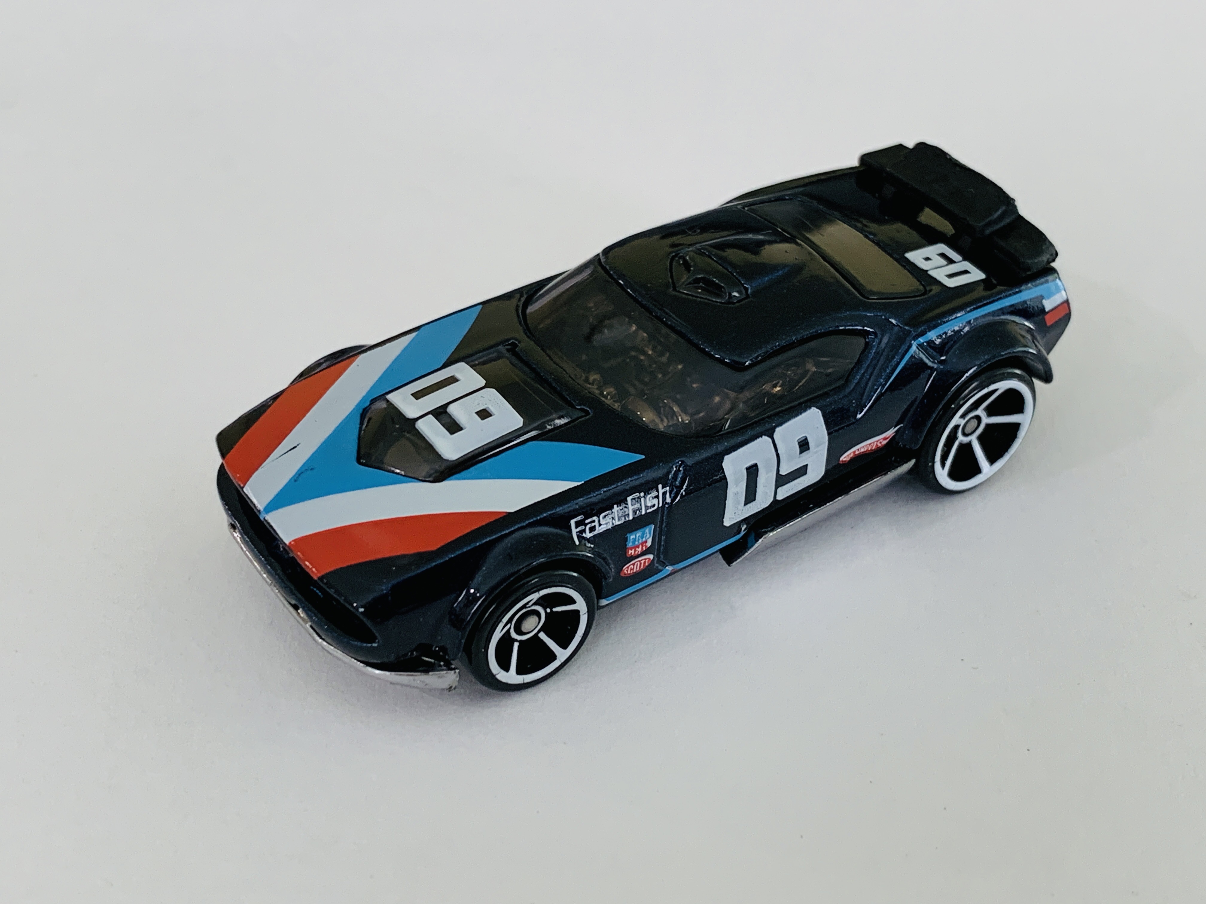 Fast fish sales car