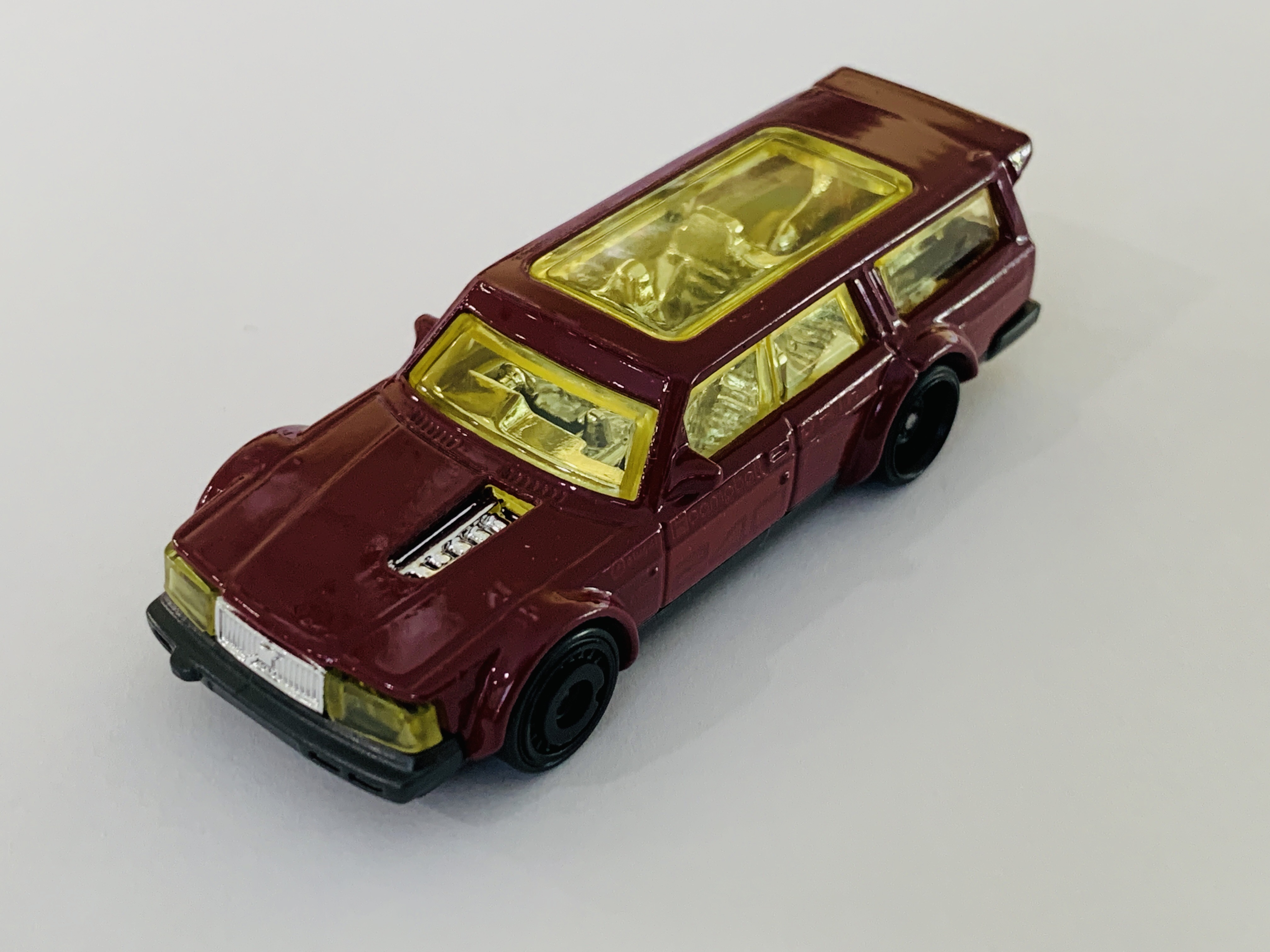 Hot Wheels Volvo 240 Drift Wagon