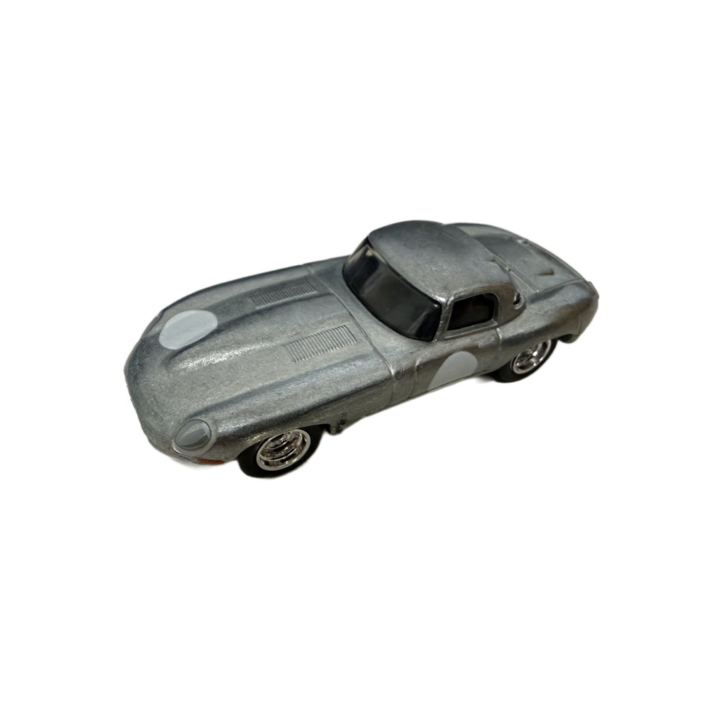 Hot Wheels Premium Jaguar Lightweight E-Type