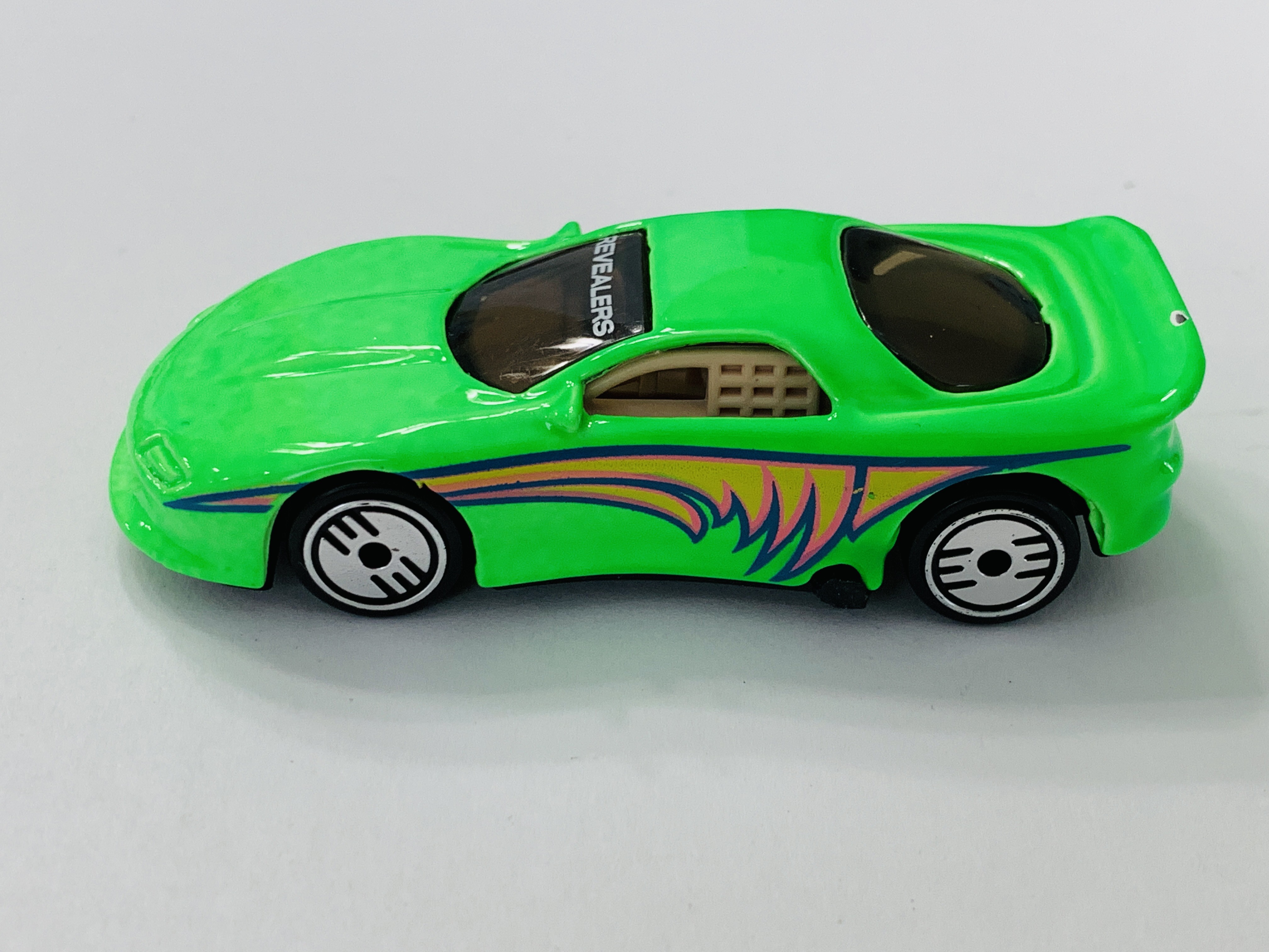 Hot Wheels Revealers '93 Camaro