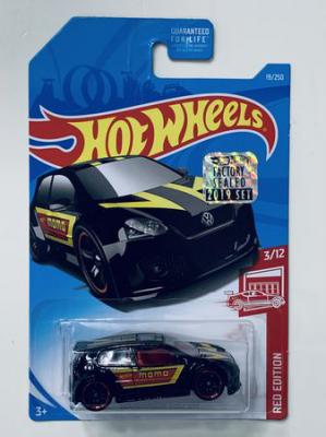 9489-Hot-Wheels-2019-Factory-Set--19-Volkswagen-Golf-GTI---READ
