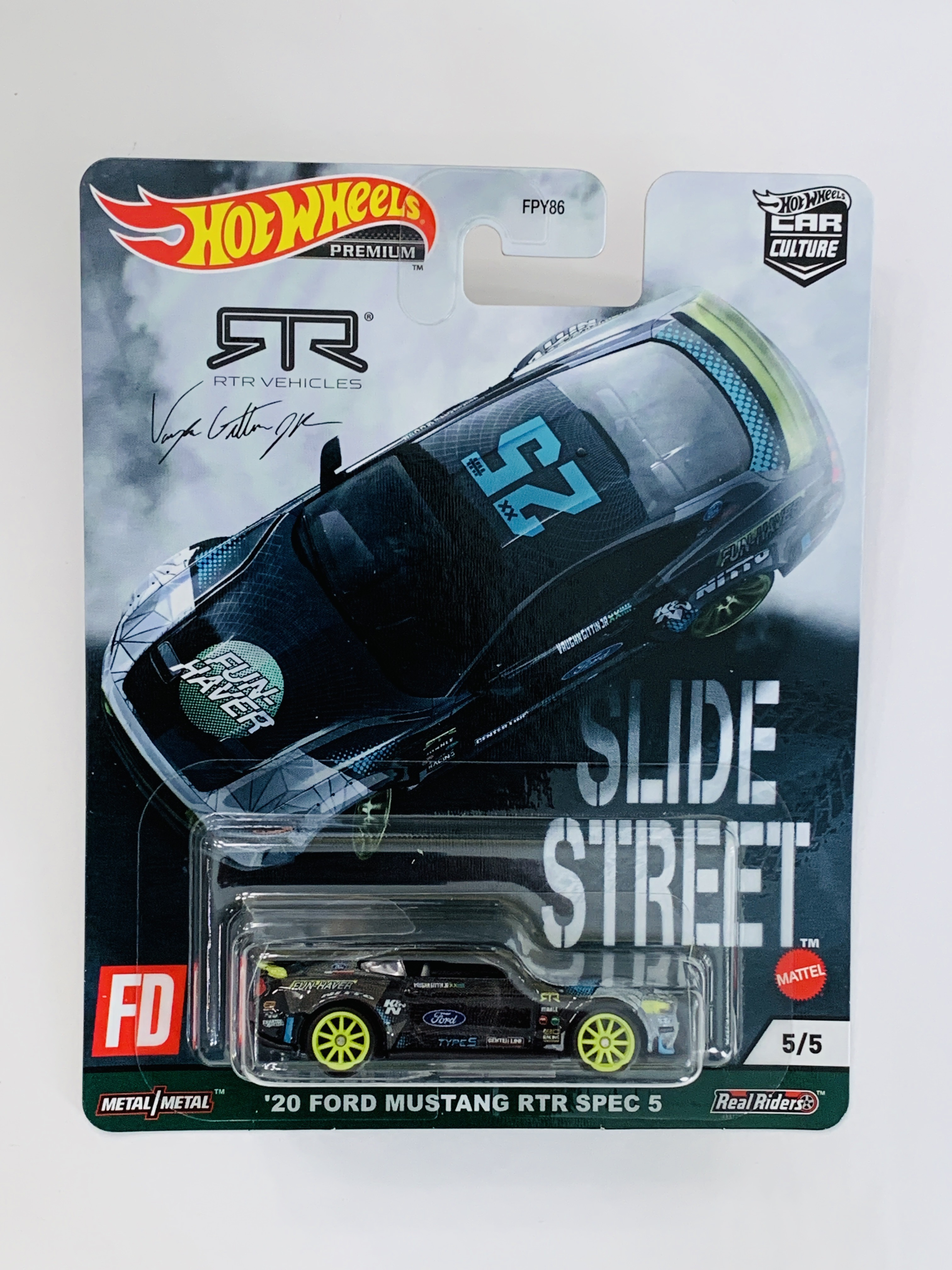 Hot Wheels Premium Slide Street '20 Ford Mustang RTR Spec 5