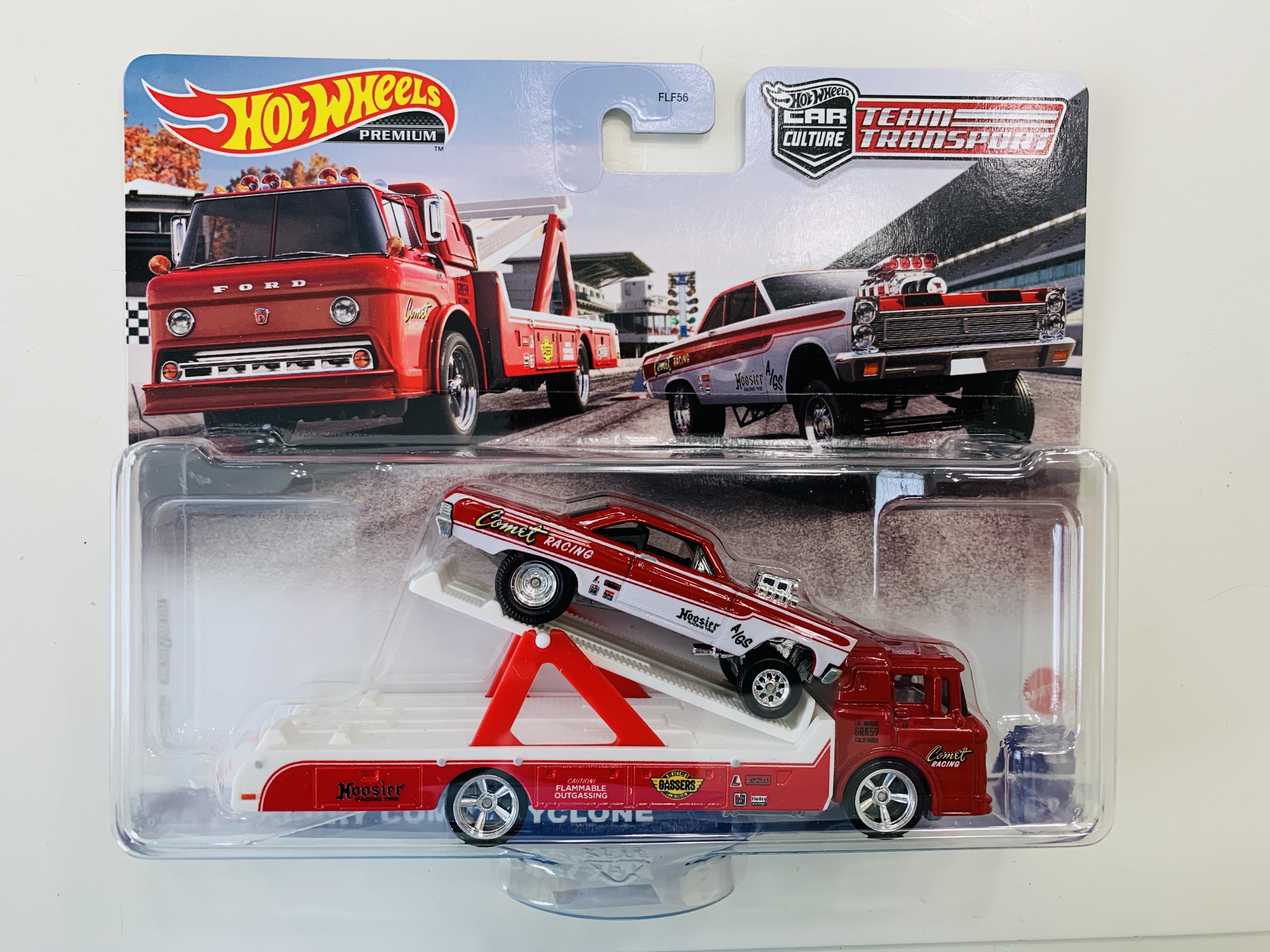 Hot Wheels Team Transport #28 '65 Mercury Comet Cyclone / Ford C-800