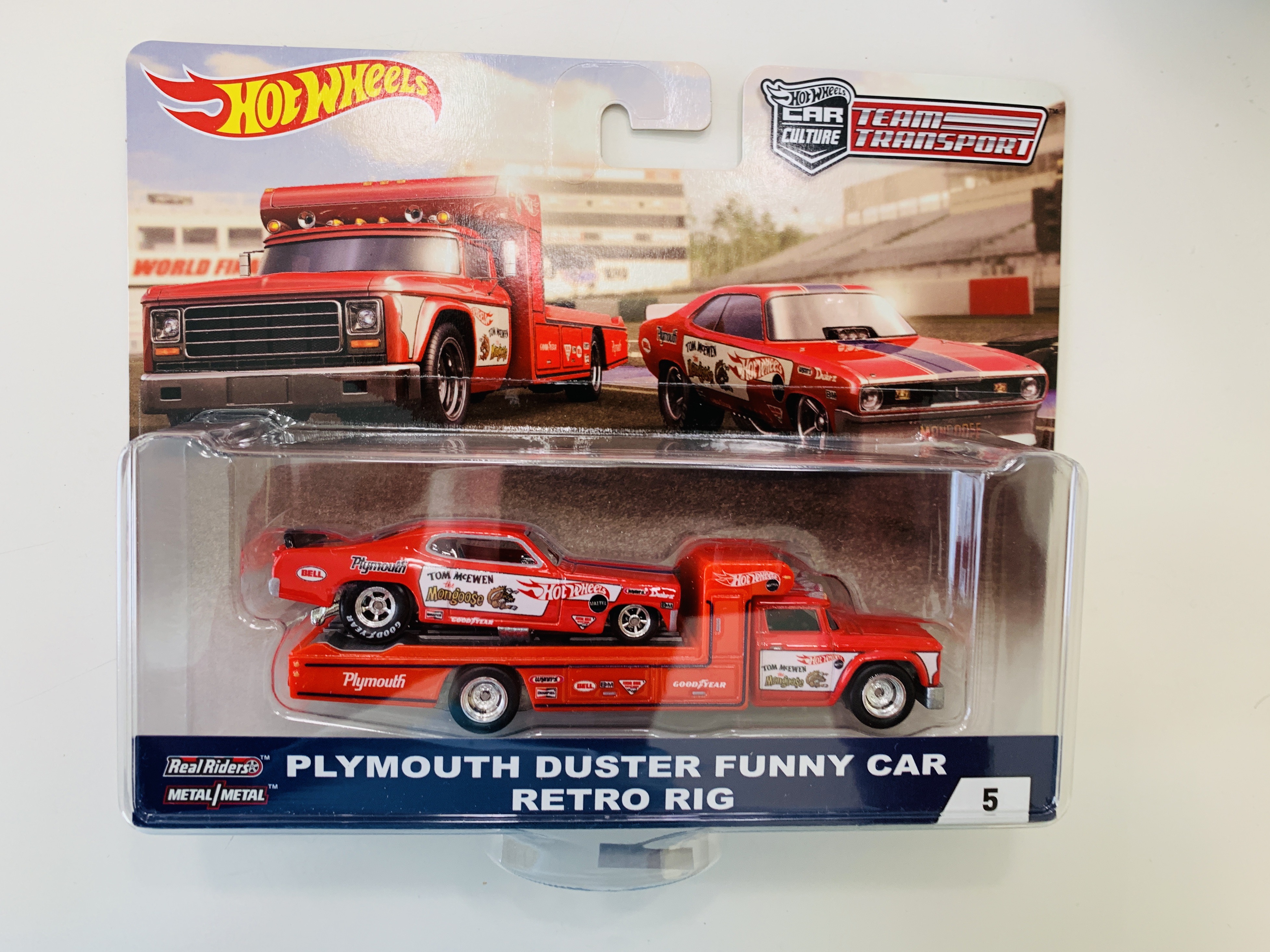 Hot Wheels Premium Team Transport #5 Plymouth Duster Funny Car / Retro Rig