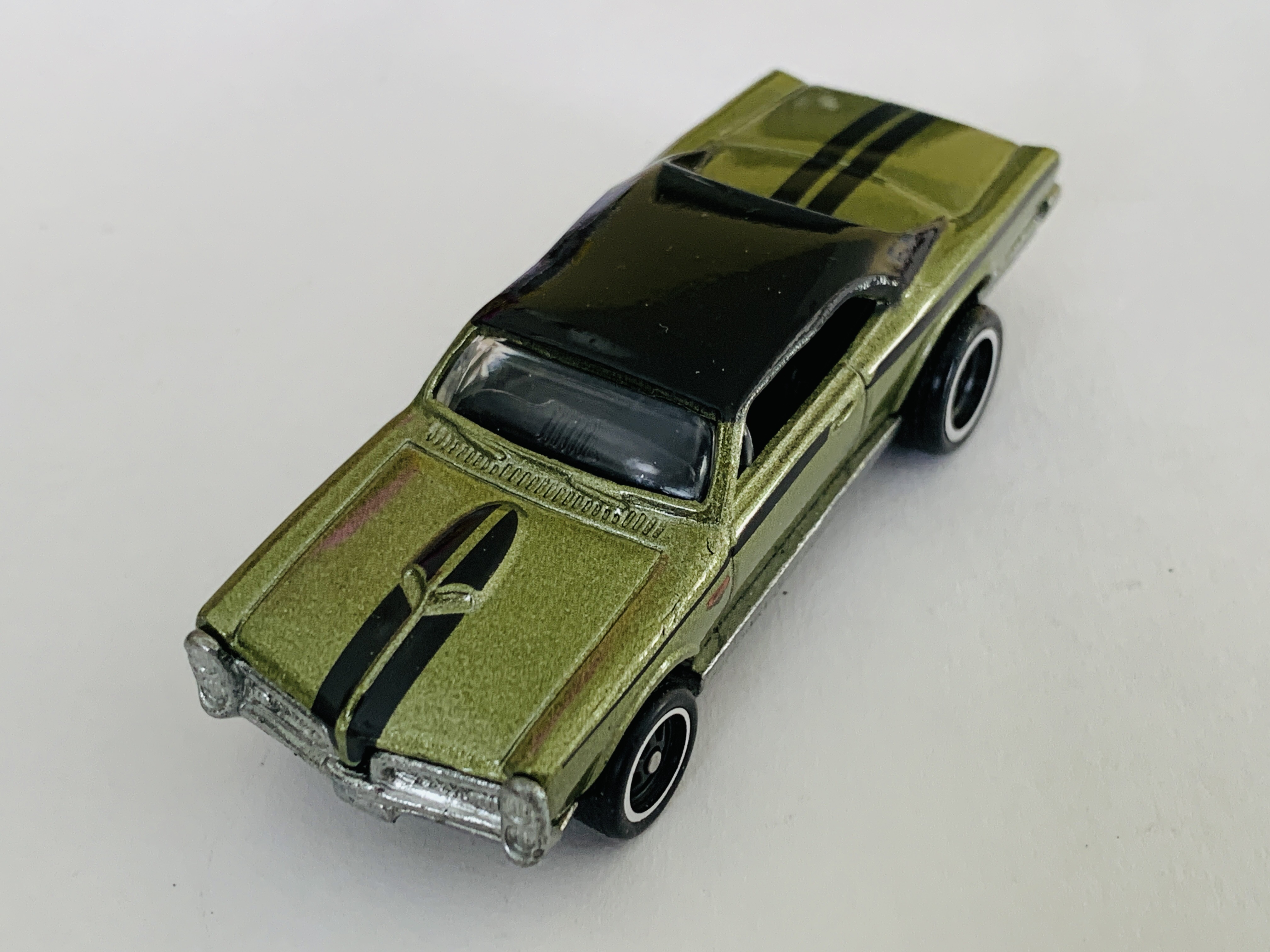 Hot Wheels Larry's Garage '67 Pontiac GTO Chase
