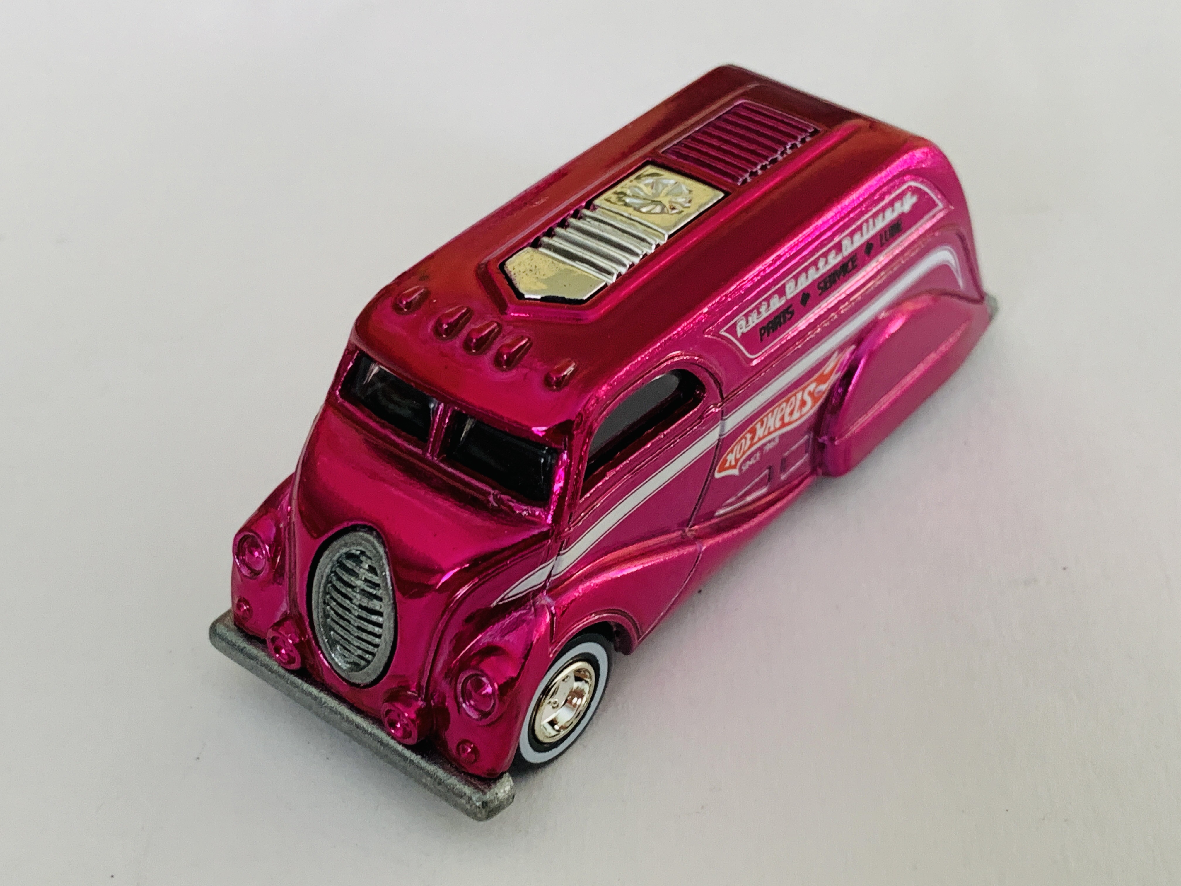 Hot Wheels Classics Series 5 Chase Deco Delivery