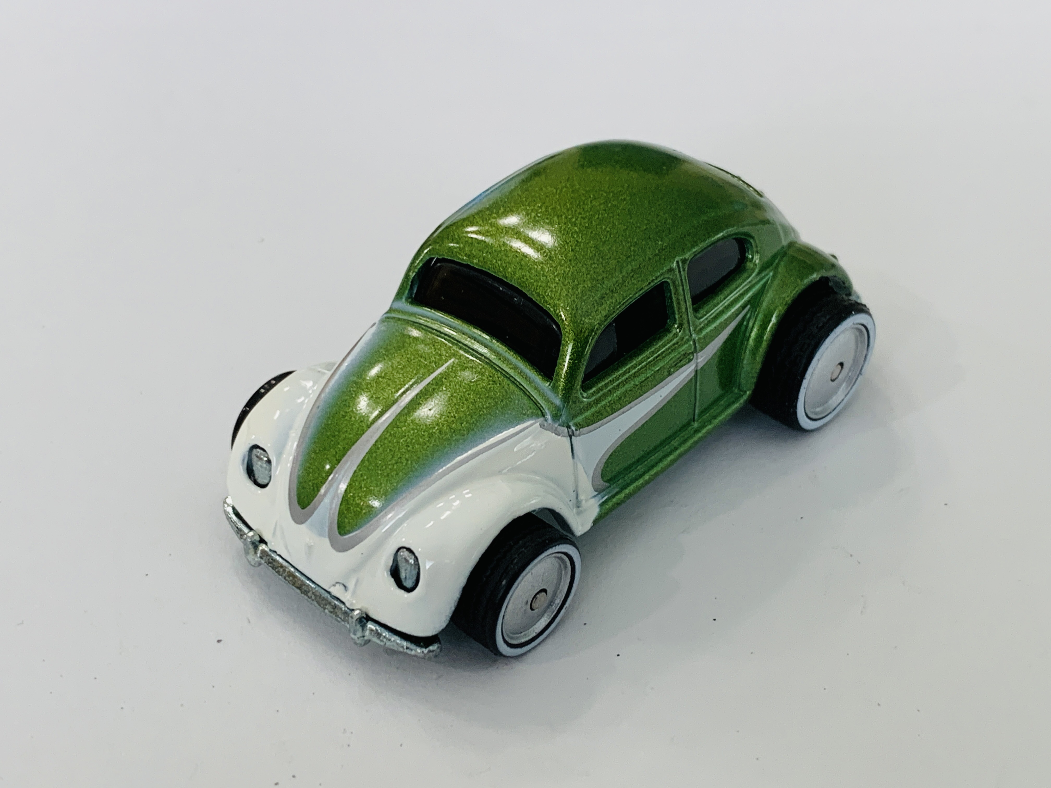 Hot Wheels Boulevard Volkswagen Beetle