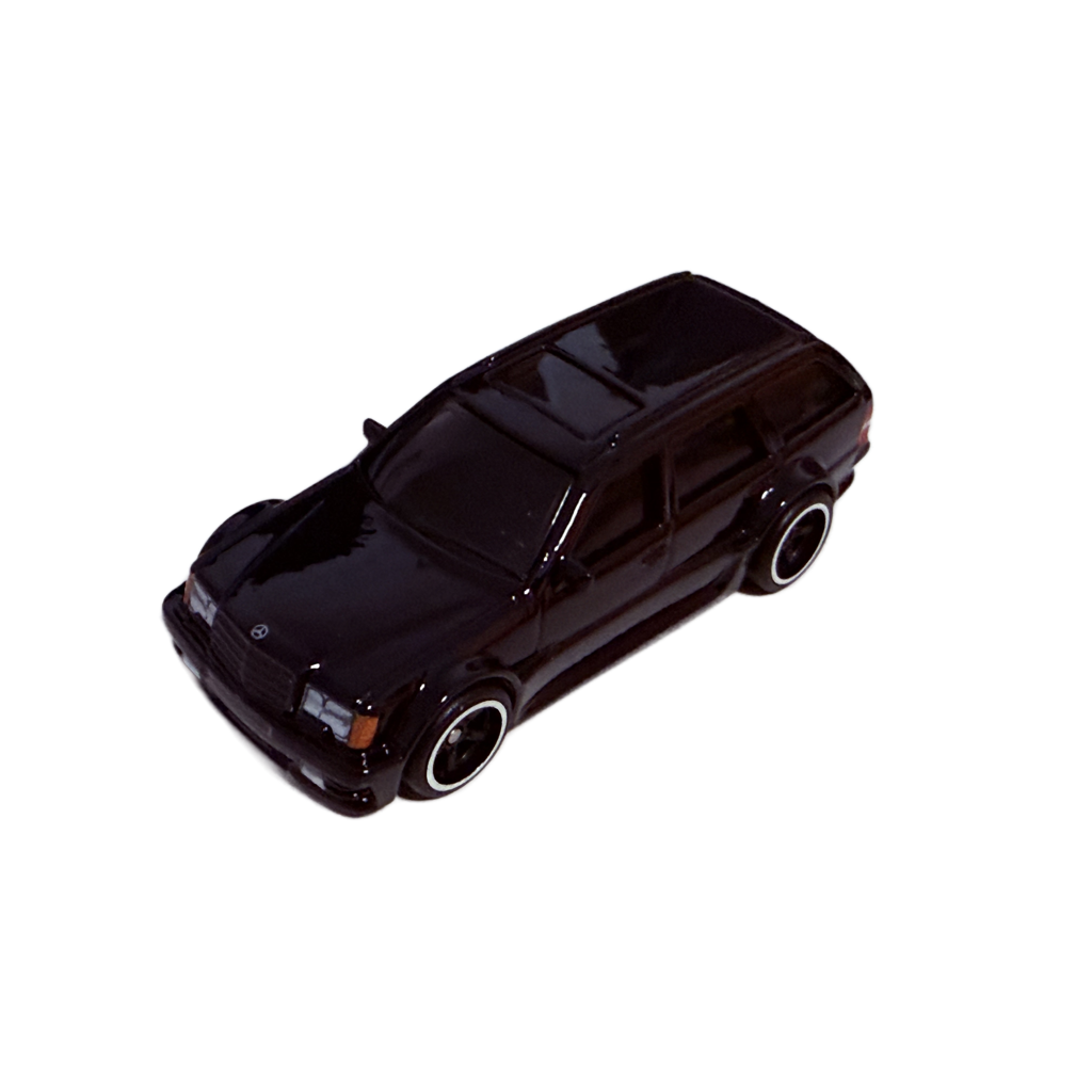 Hot Wheels Premium 2022 Boulevard Mercedes-Benz AMG E 36 Estate Special Edition