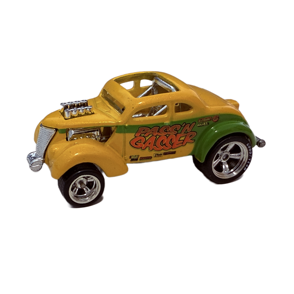 Hot Wheels Exclusive Signed Chase Larry's Garage Pass'n Gasser