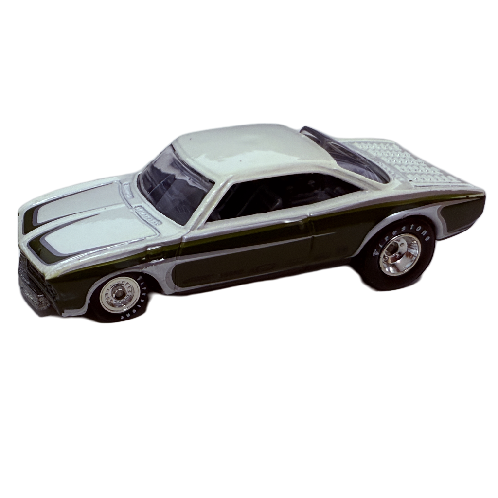 Hot Wheels Exclusive Signed Chase Wayne's Garage Vairy 8