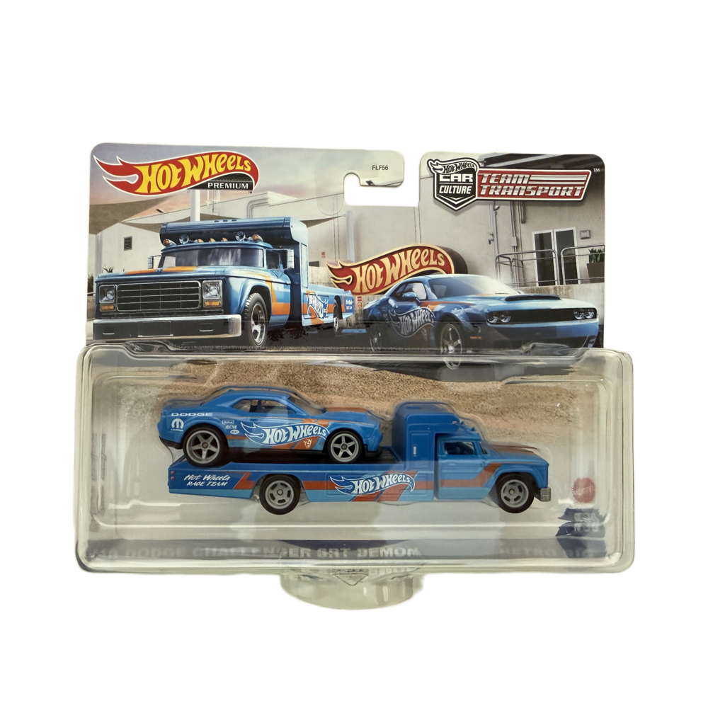 Hot Wheels Team Transport #30 '18 Dodge Challenger SRT Demon / Retro Rig