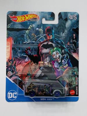 16583-1-Hot-Wheels-Premium-DC-Comics-Batman-MBK-Van