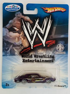 16765-Hot-Wheels-Toys-R-Us-Exclusive-World-Wrestling--71-Riviera