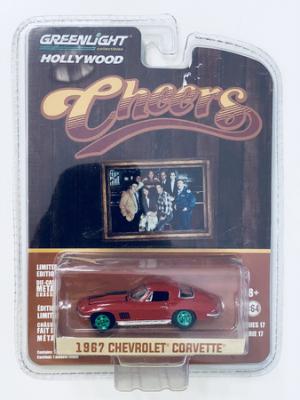 207-4416-Greenlight-Hollywood-Cheers-1967-Chevrolet-Corvette-Green-Machine