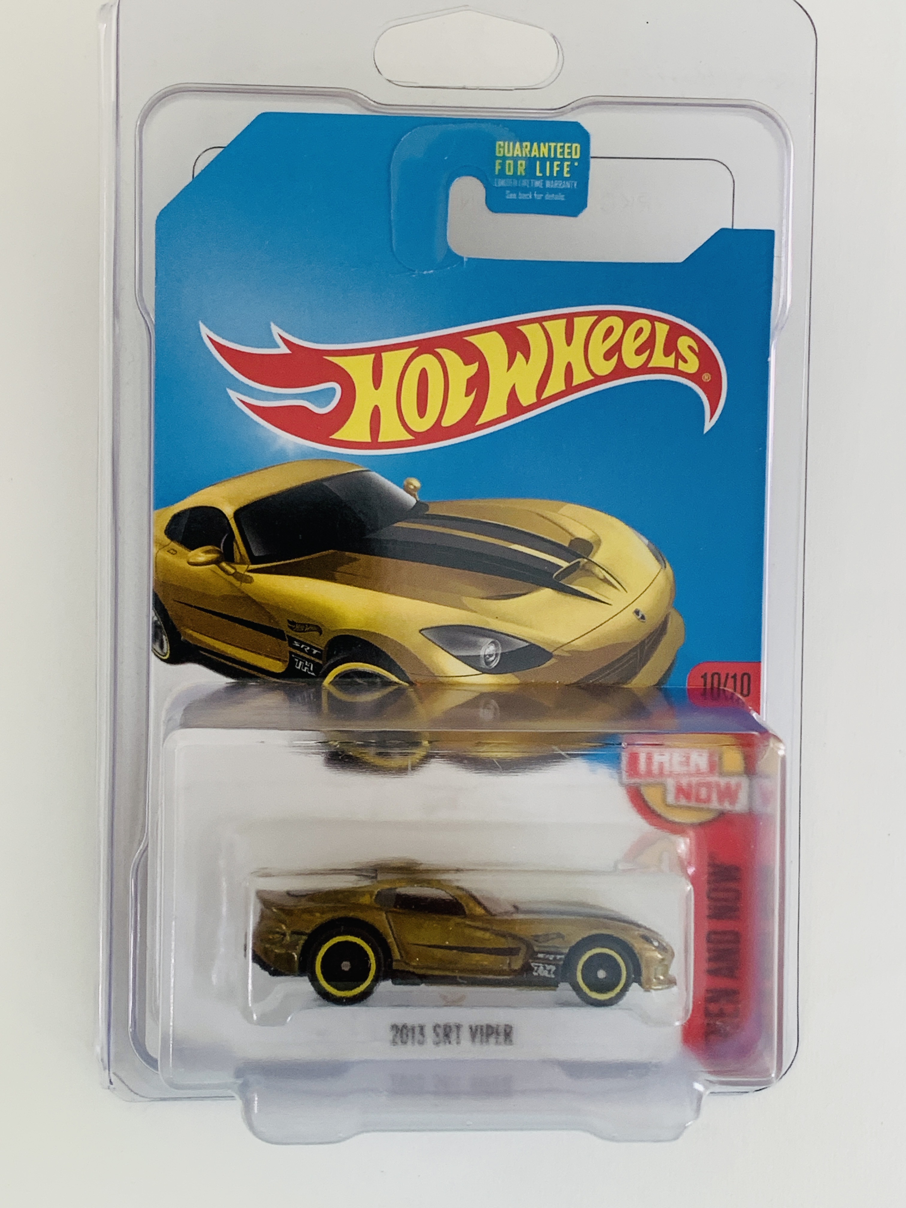 Hot Wheels 2013 SRT Viper Super Treasure Hunt