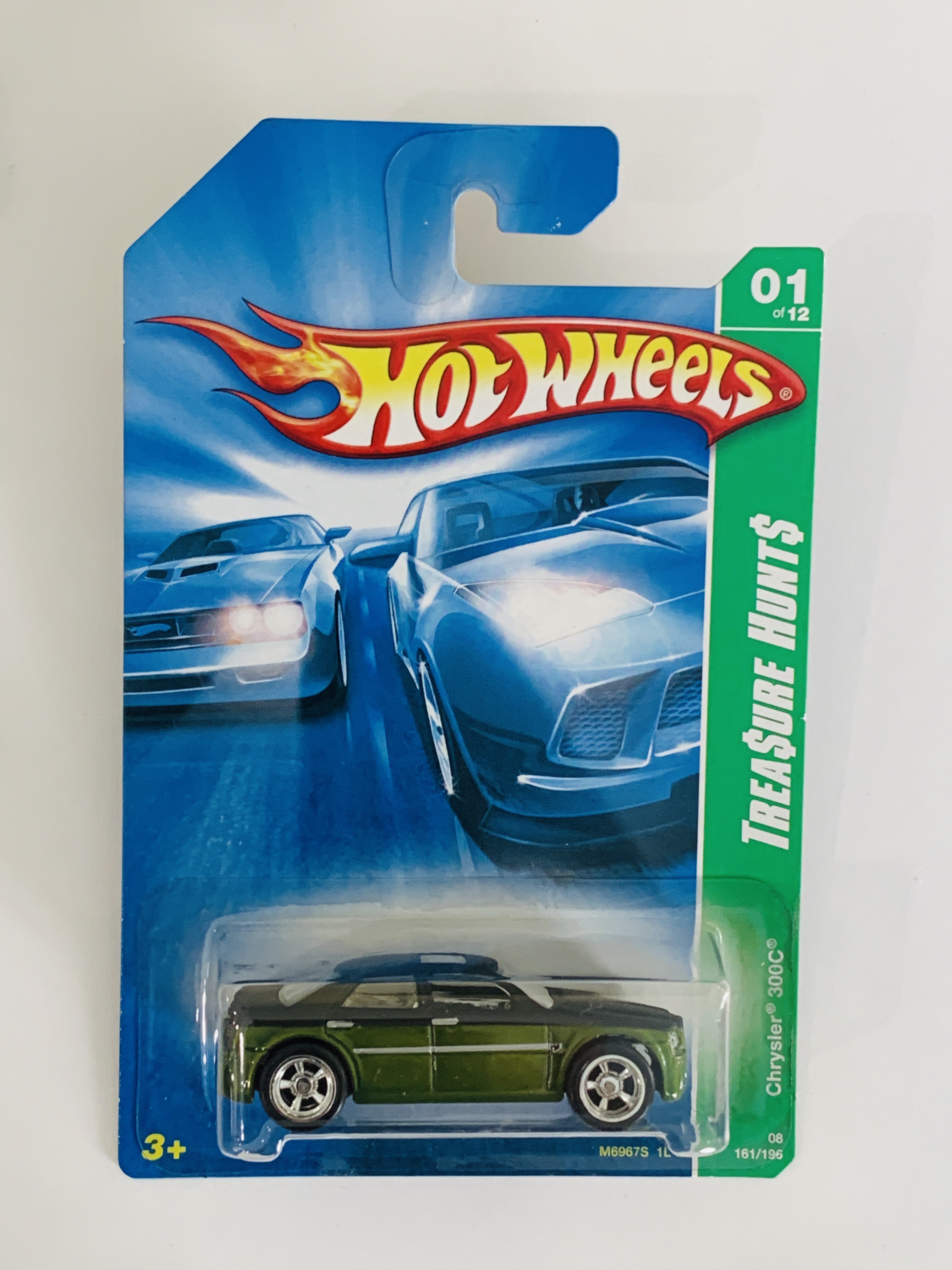 Hot Wheels #161 Chrysler 300C Super Treasure Hunt