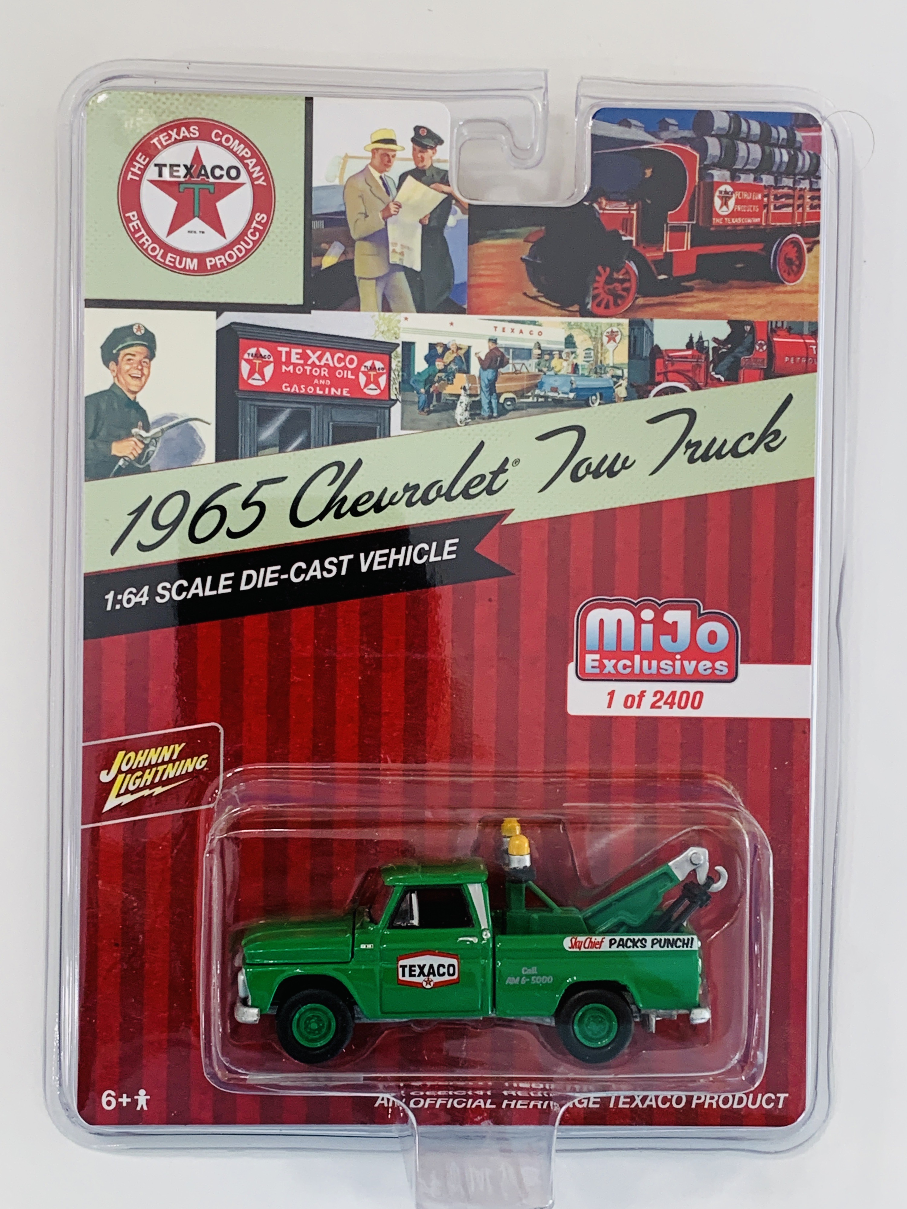 Johnny Lightning Texaco 1965 Chevrolet Tow Truck - MiJo Exclusive