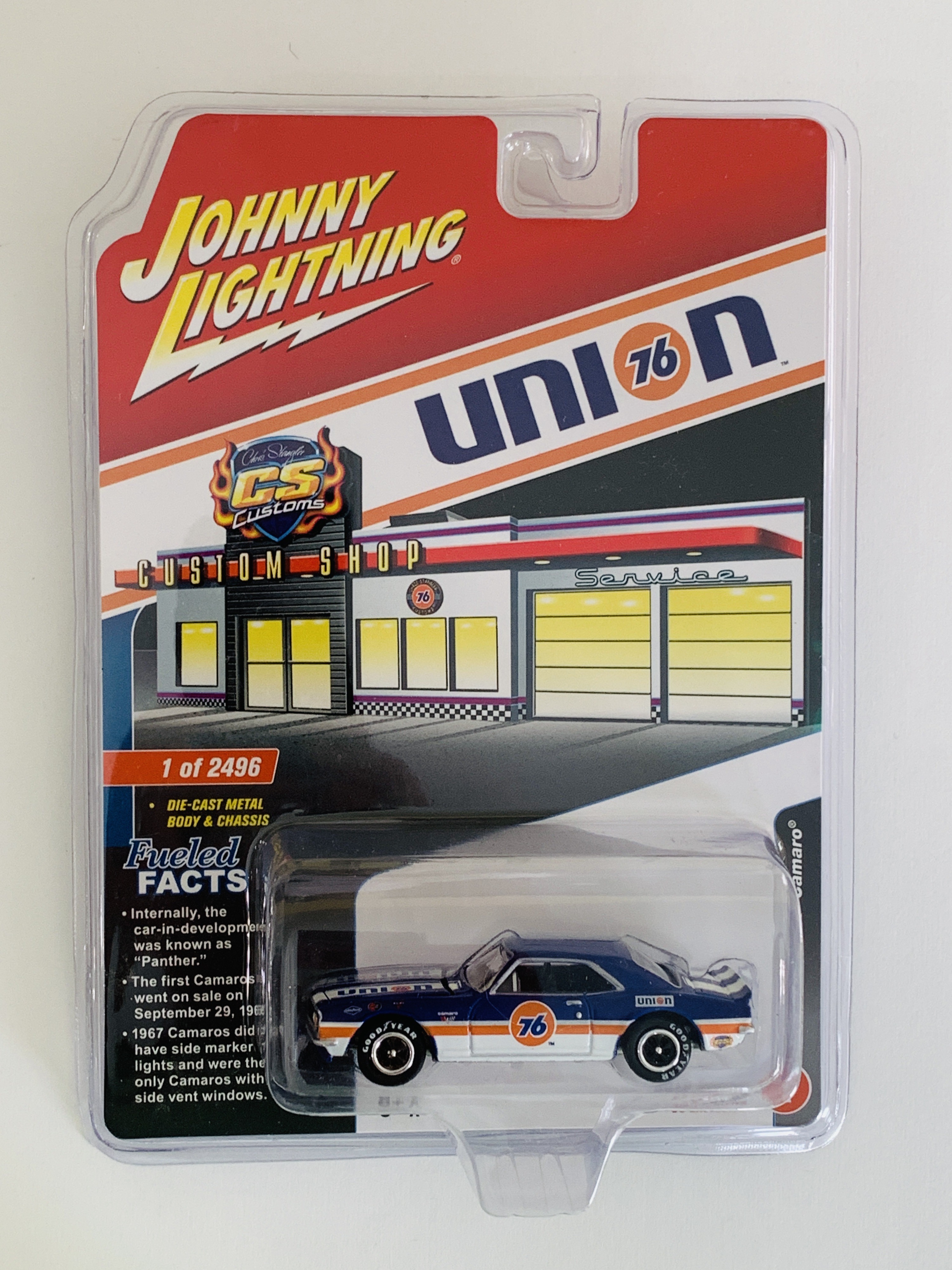 Johnny Lightning CS Customs Union 76 1967 Chevrolet Camaro