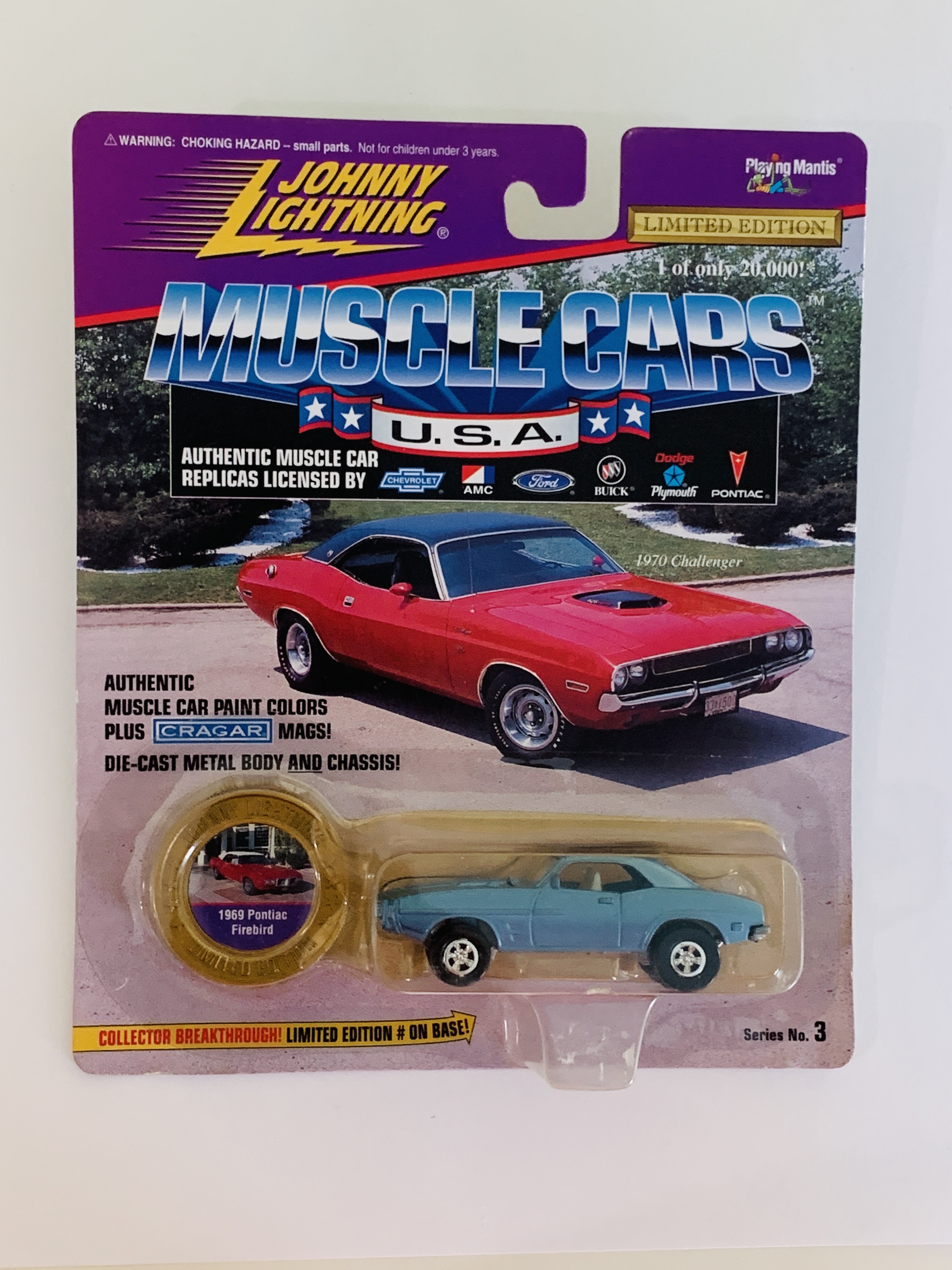 Johnny Lightning Muscle Cars USA 1969 Pontiac Firebird