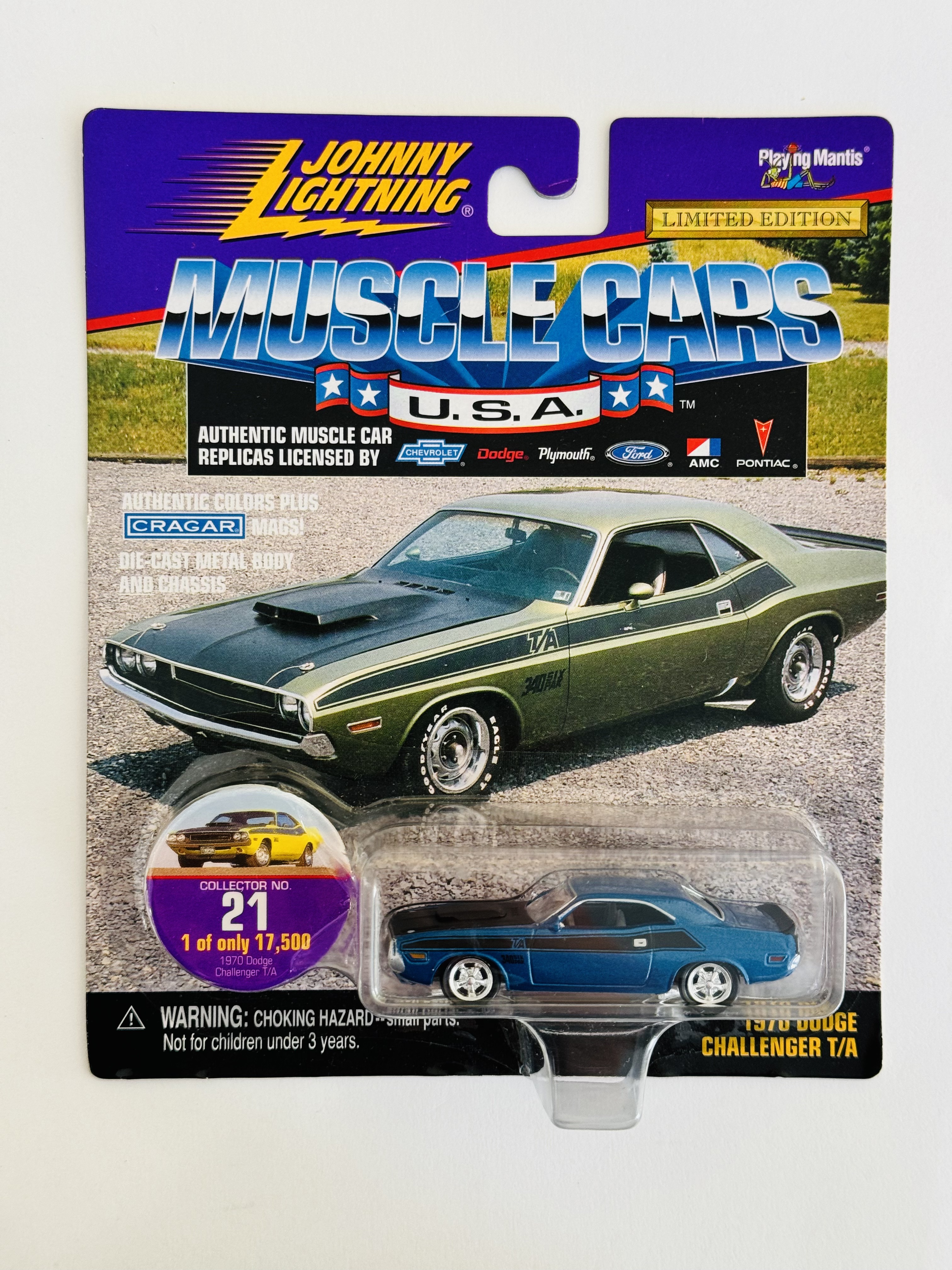 Johnny Lightning Muscle Cars U.S.A. 1970 Dodge Challenger T/A