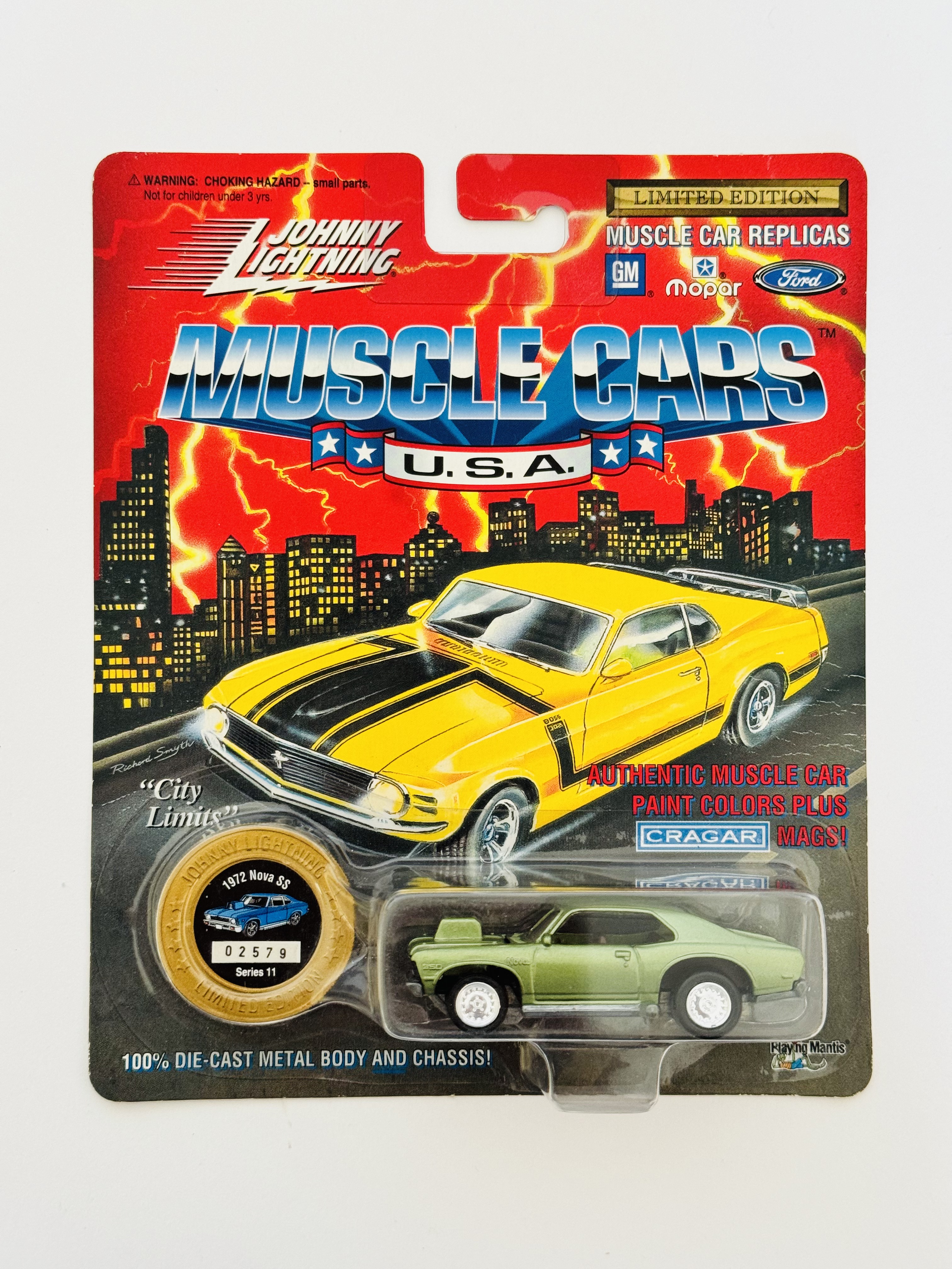 Johnny Lightning Muscle Cars USA 1972 Nova SS