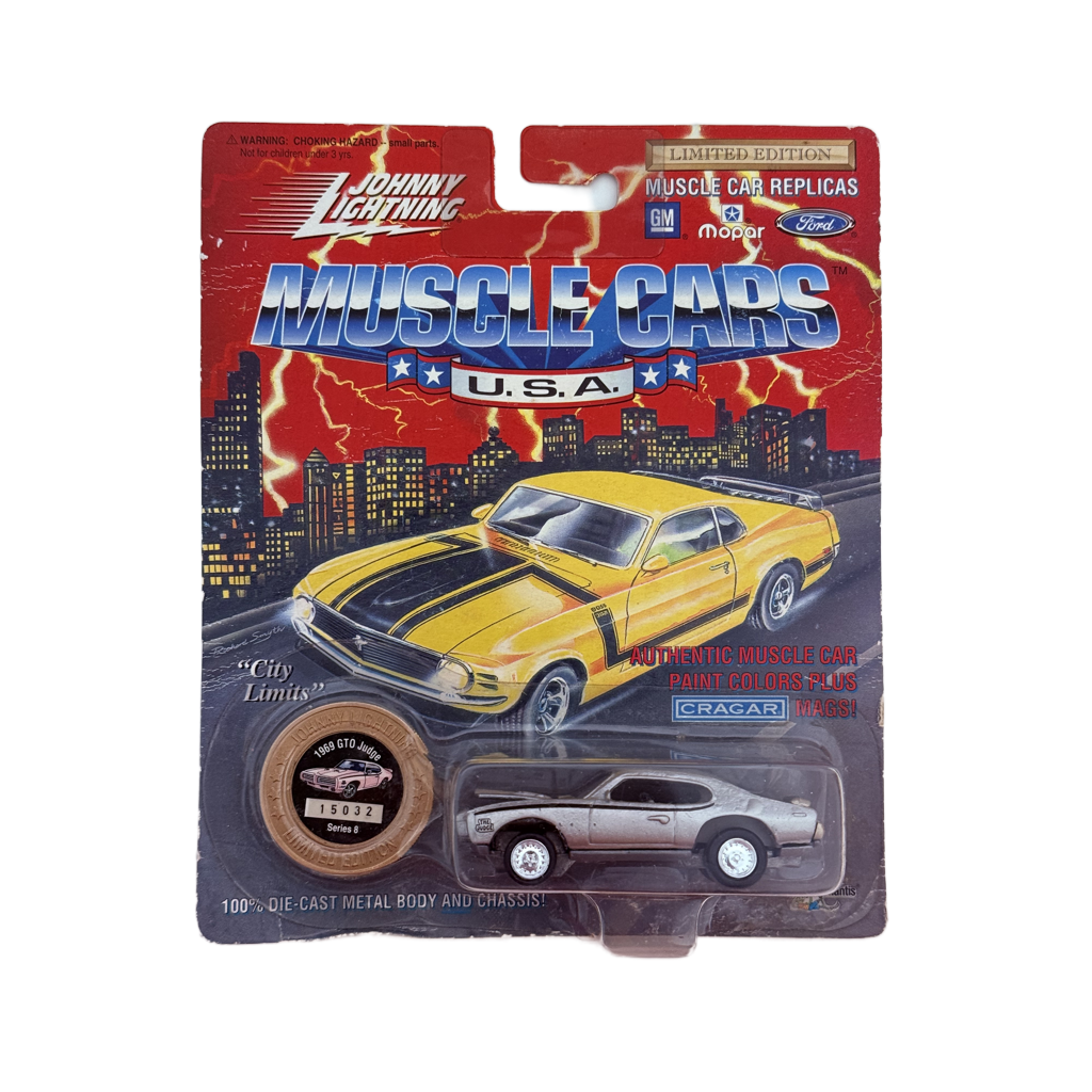 Johnny Lightning Muscle Cars U.S.A. 1969 GTO Judge