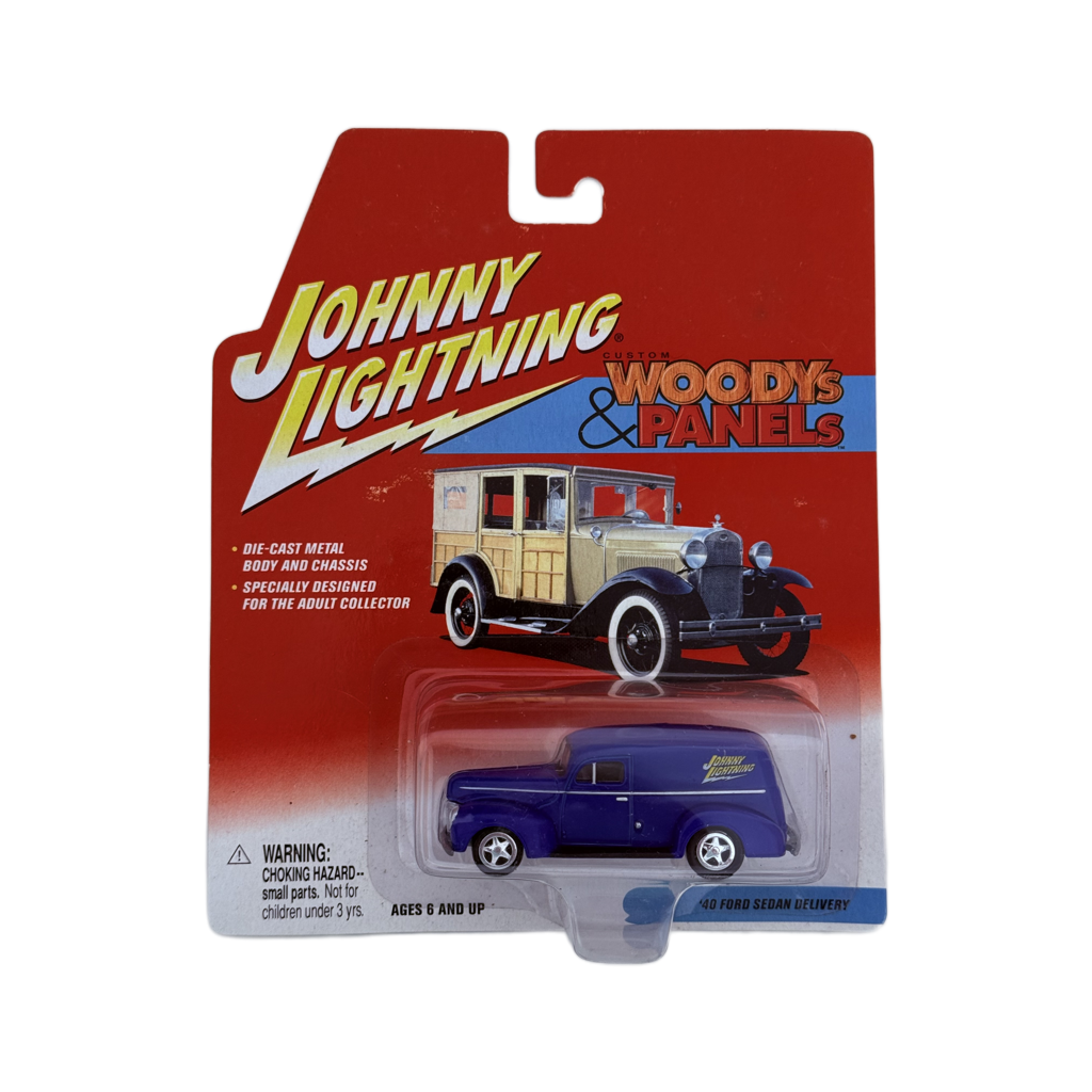 Johnny Lightning Woodys & Panels '40 Ford Sedan Delivery