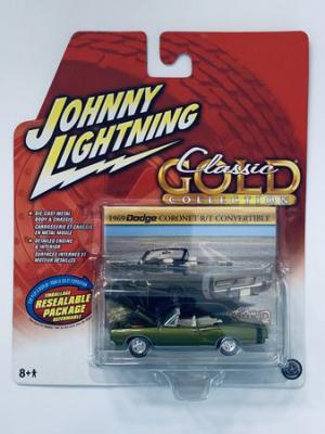 209-10395-Johnny-Lightning-Classic-Gold-1969-Dodge-Coronet-R-T-Convertible